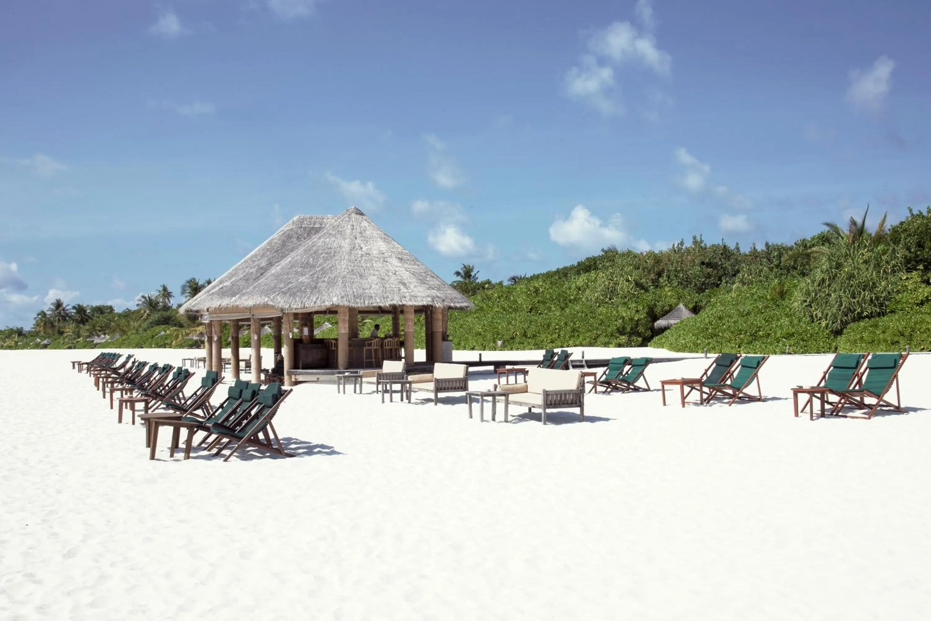 Lounge or bar in Coco Palm Dhuni Kolhu