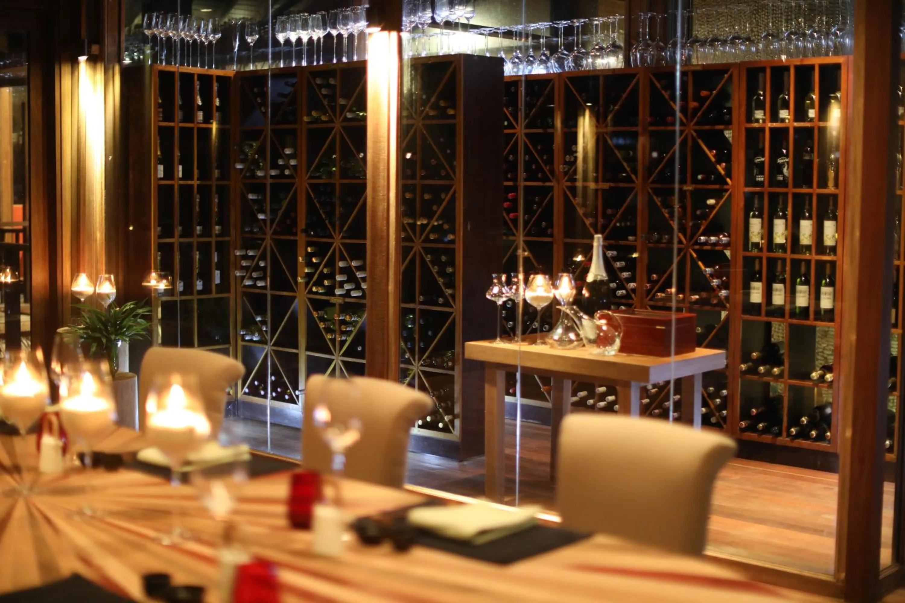 Lounge or bar in Coco Bodu Hithi - 50 percent off shared roundtrip Speedboat for stays from 1 Sep to 23 Dec 2025