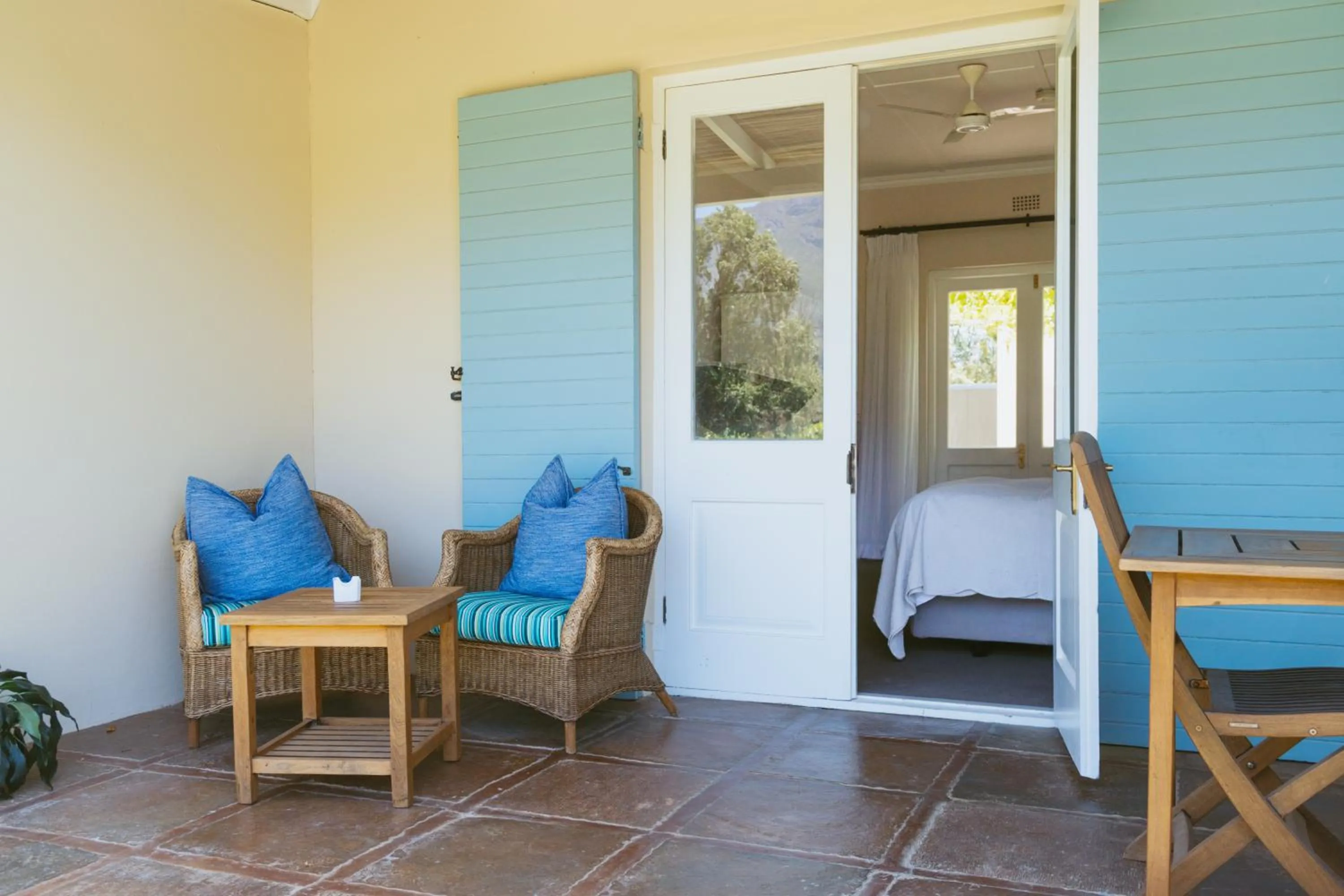 Patio in Auberge Clermont