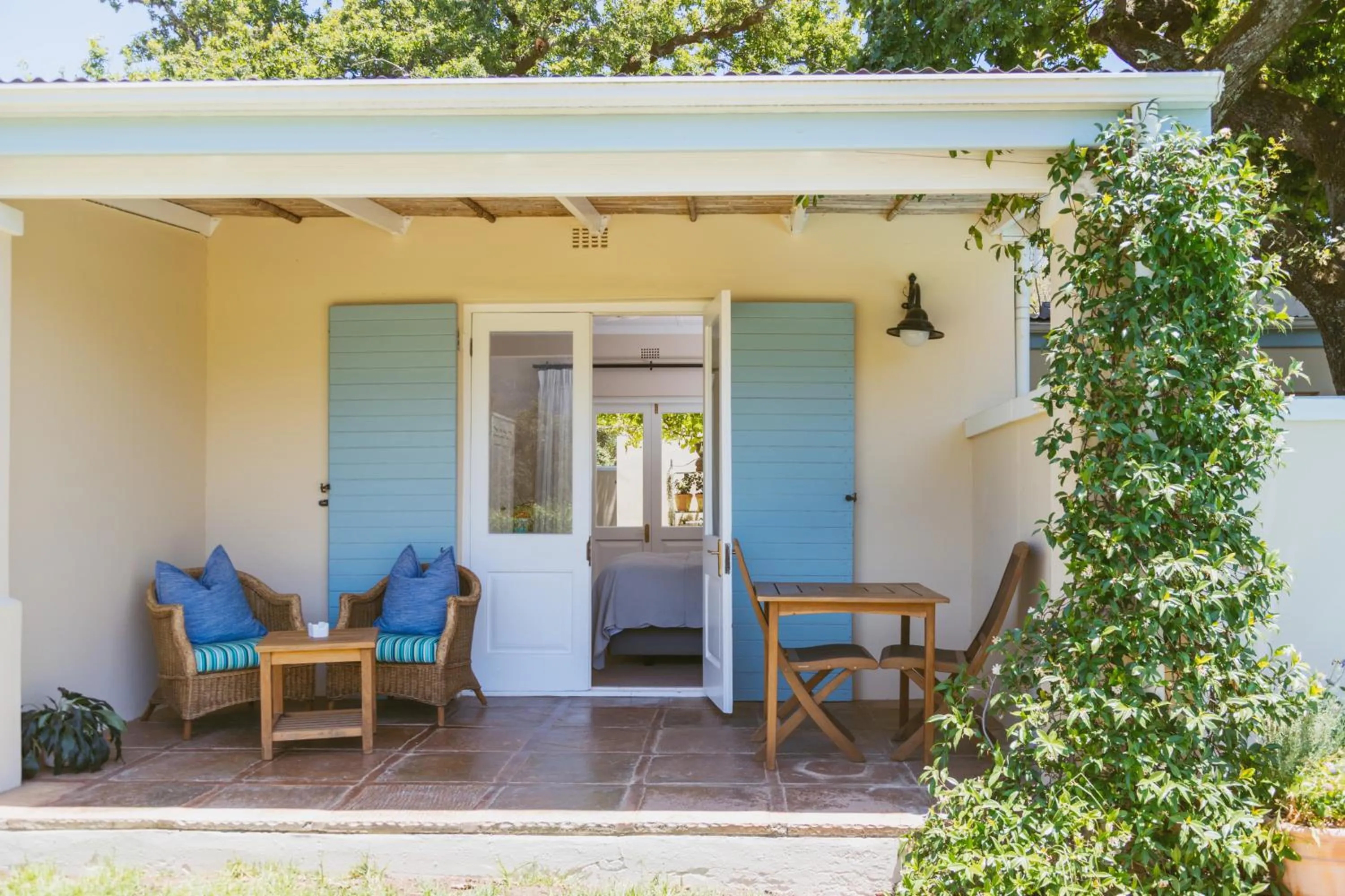 Patio in Auberge Clermont