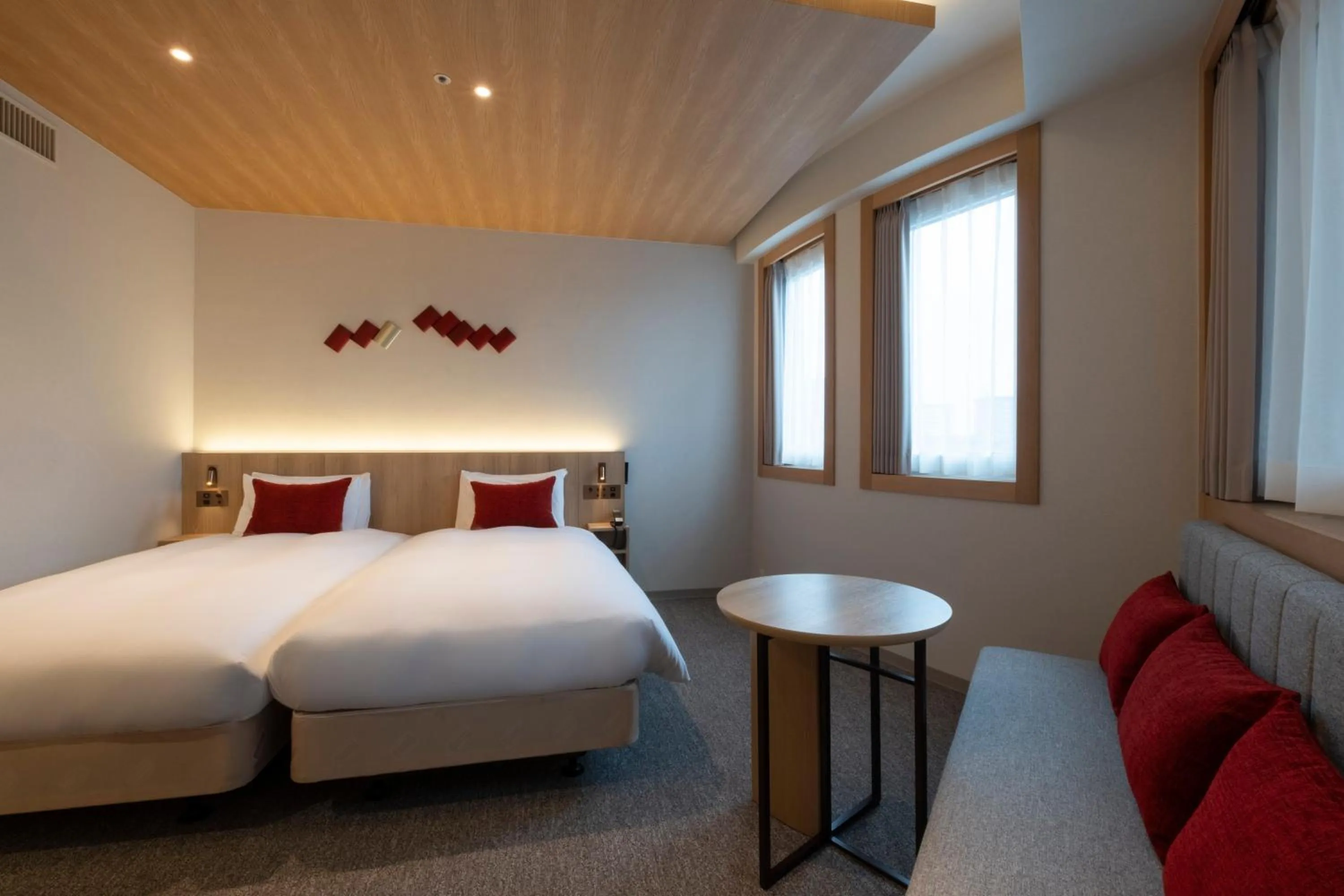 Photo of the whole room, Bed in Hotel JAL City Haneda Tokyo