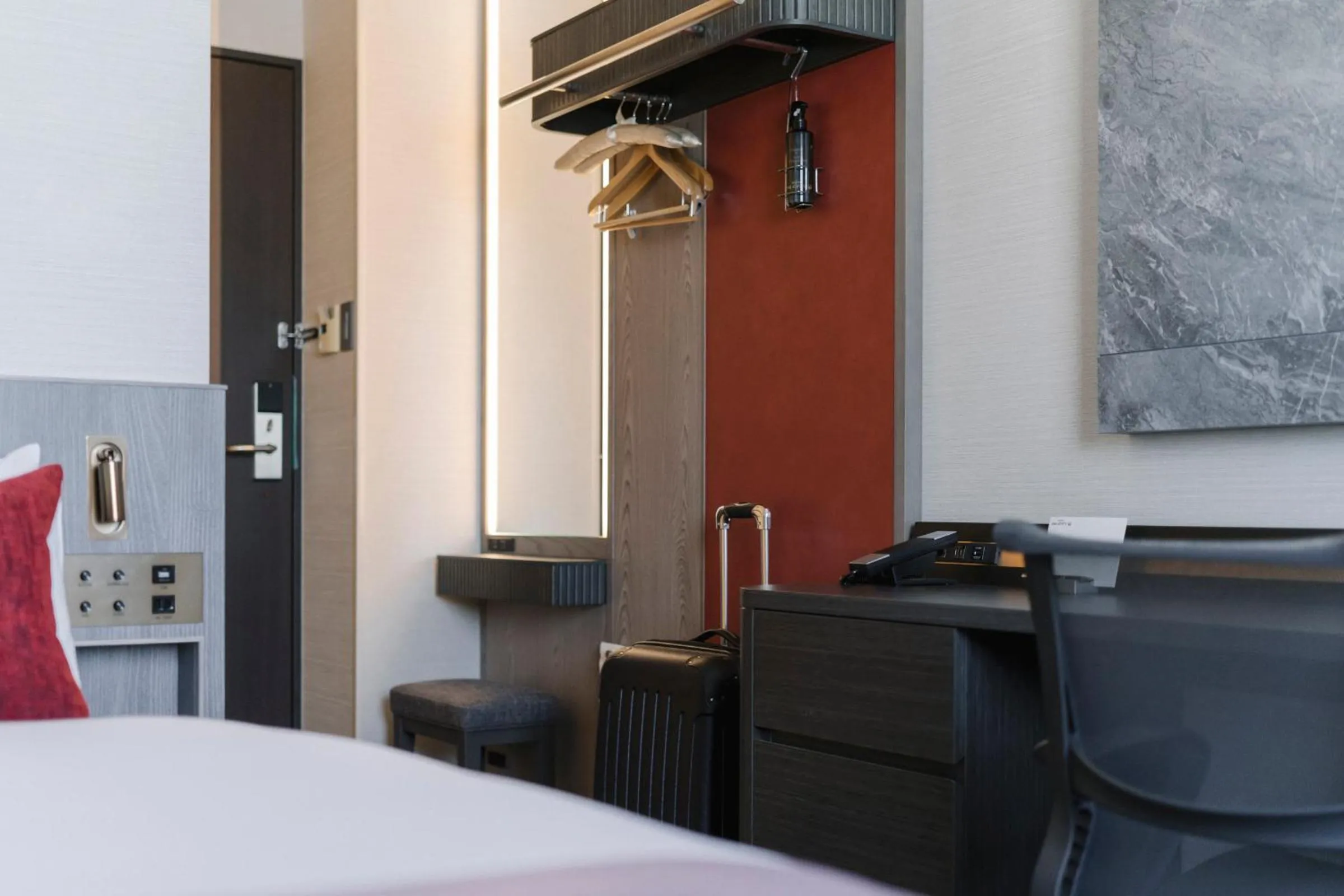 Photo of the whole room, Bed in Hotel JAL City Haneda Tokyo