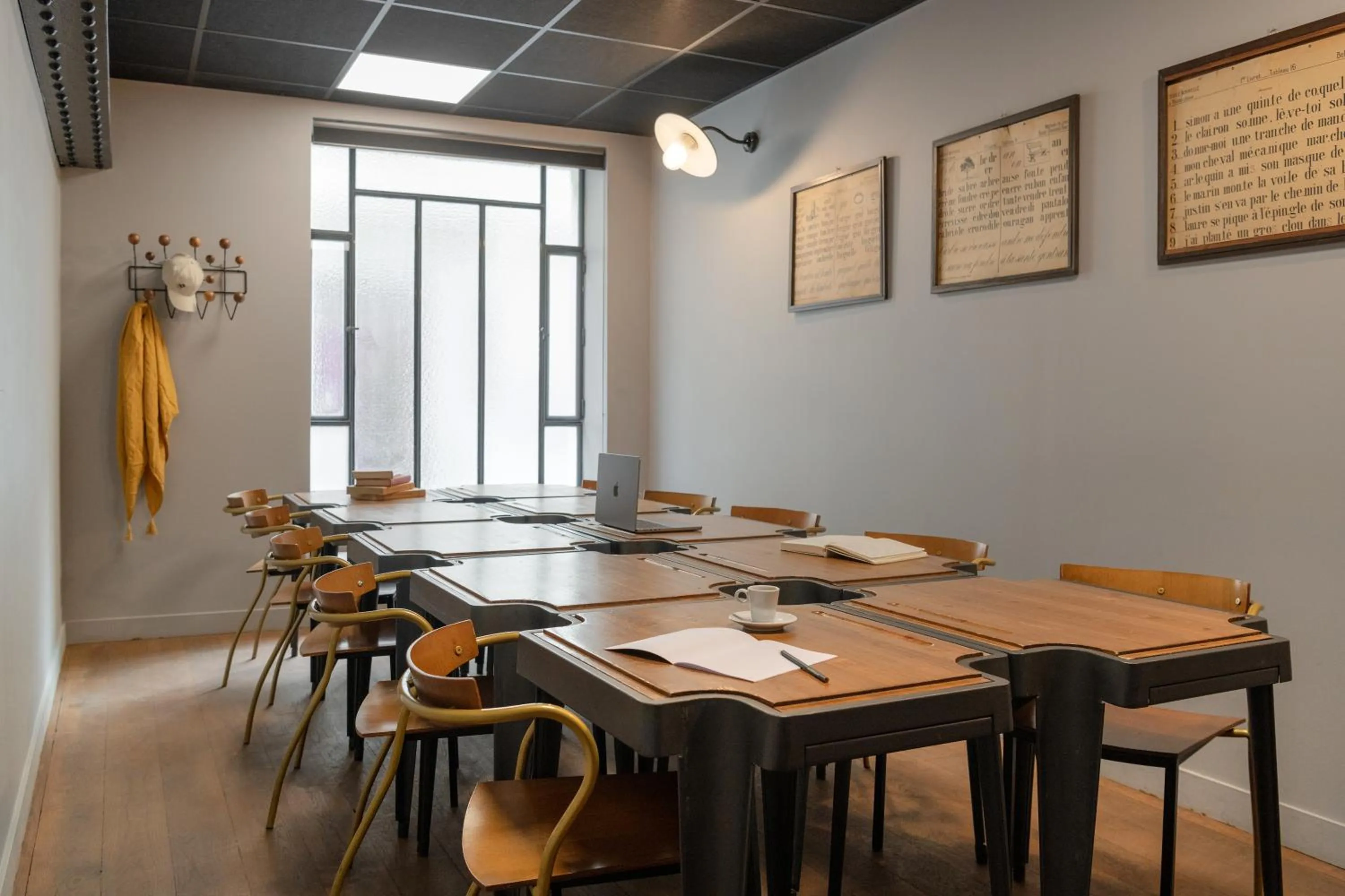 Business facilities in Collège Hôtel