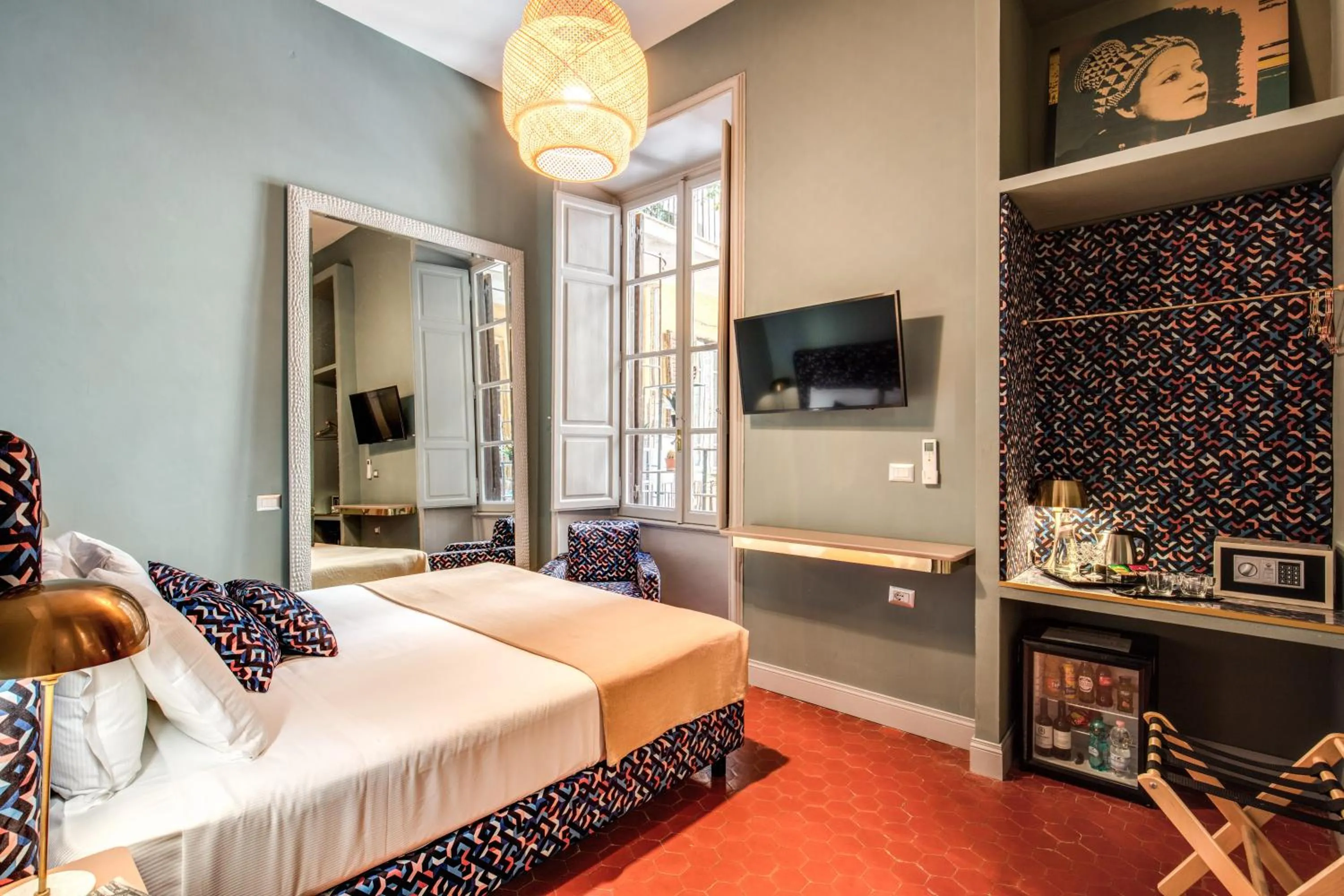 Small Double Room in Glance in Rome