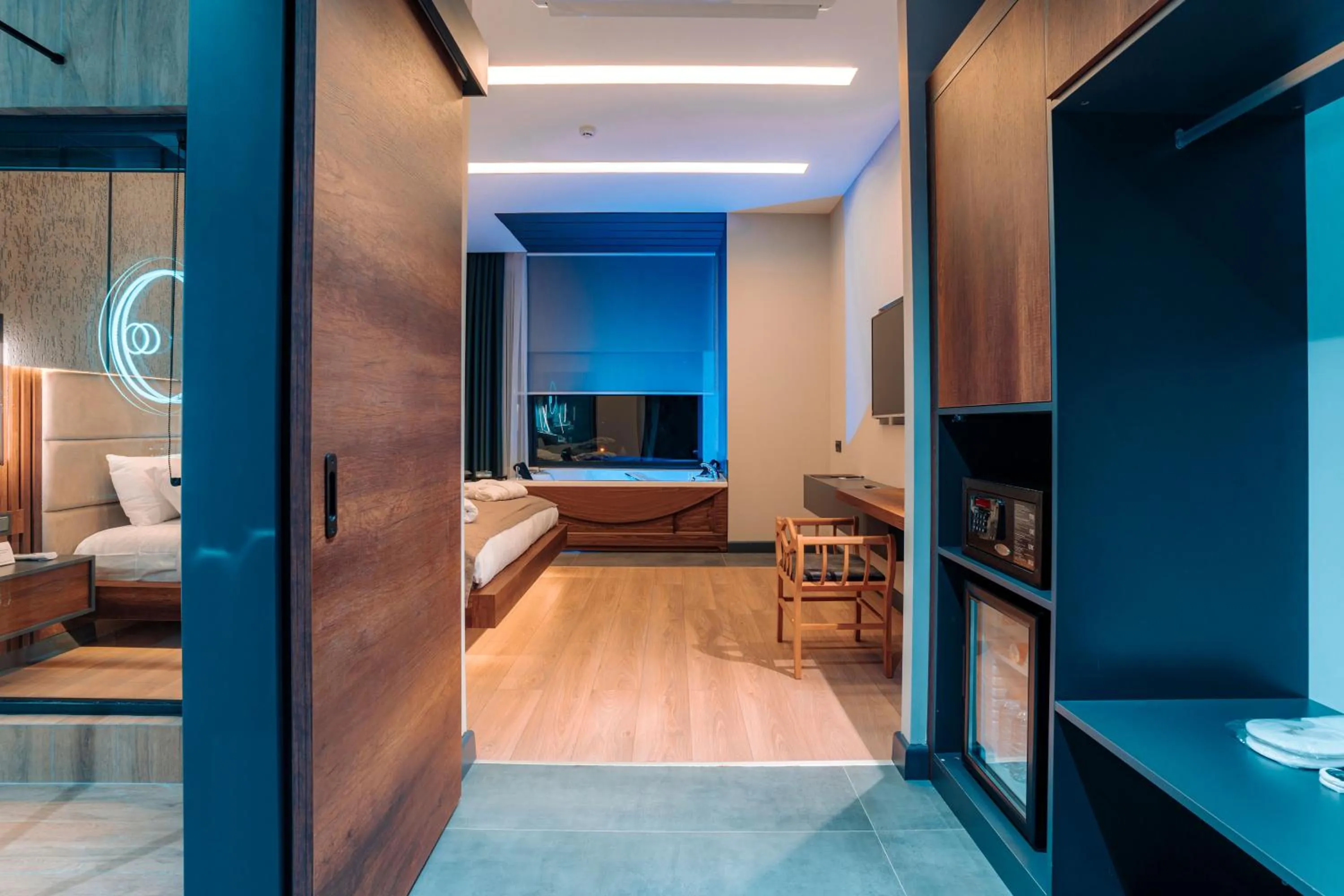 Bedroom, Bed in Aksular Hotel