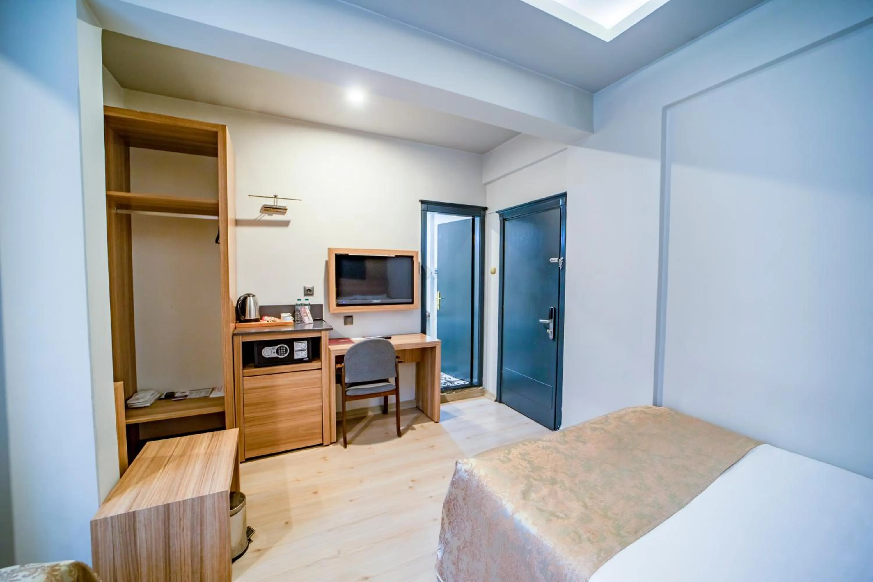 Bed in Aksular Hotel