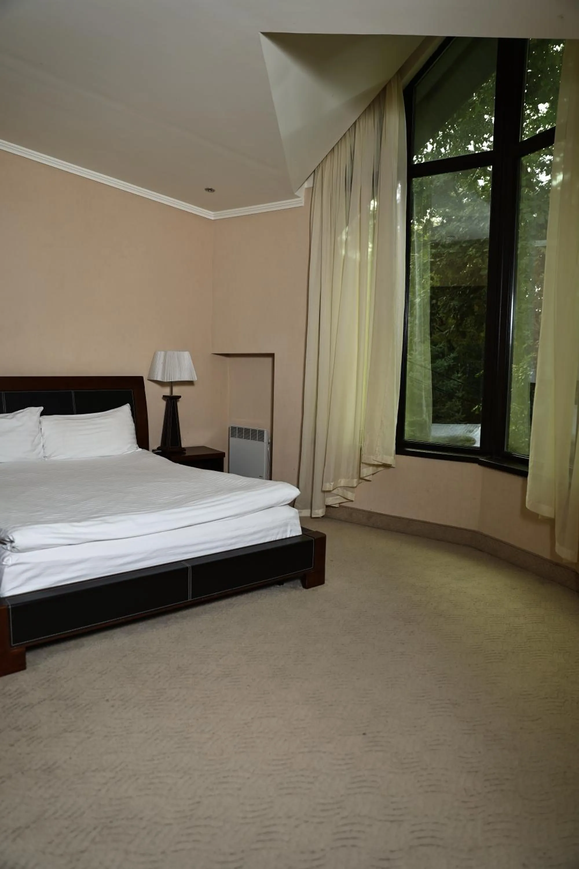 Bed in Dilijan Park Resort & Villas