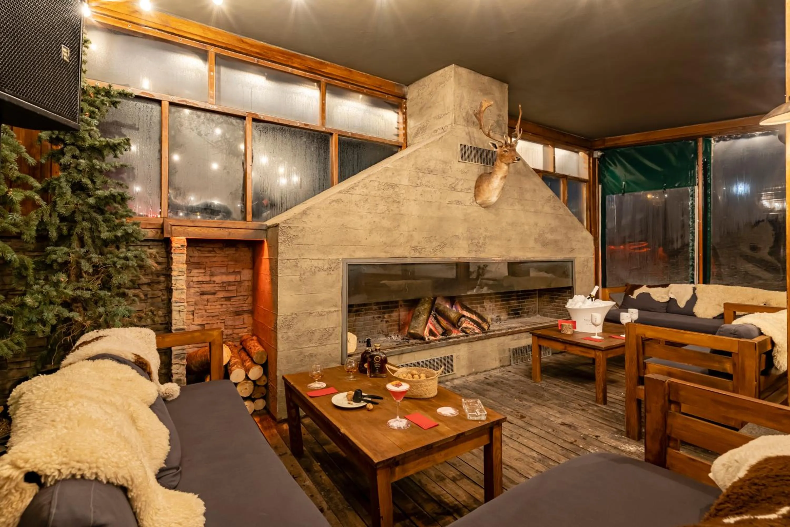 Patio in Jura Hotels Kervansaray Uludag