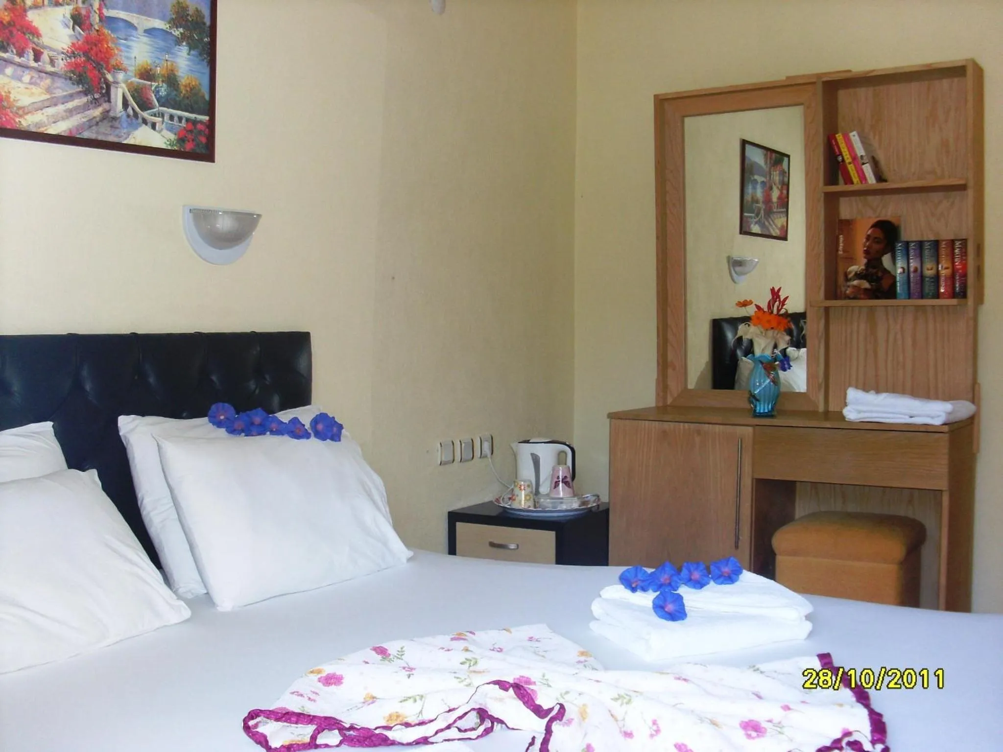 Bed in Arikanda River Garden Hotel