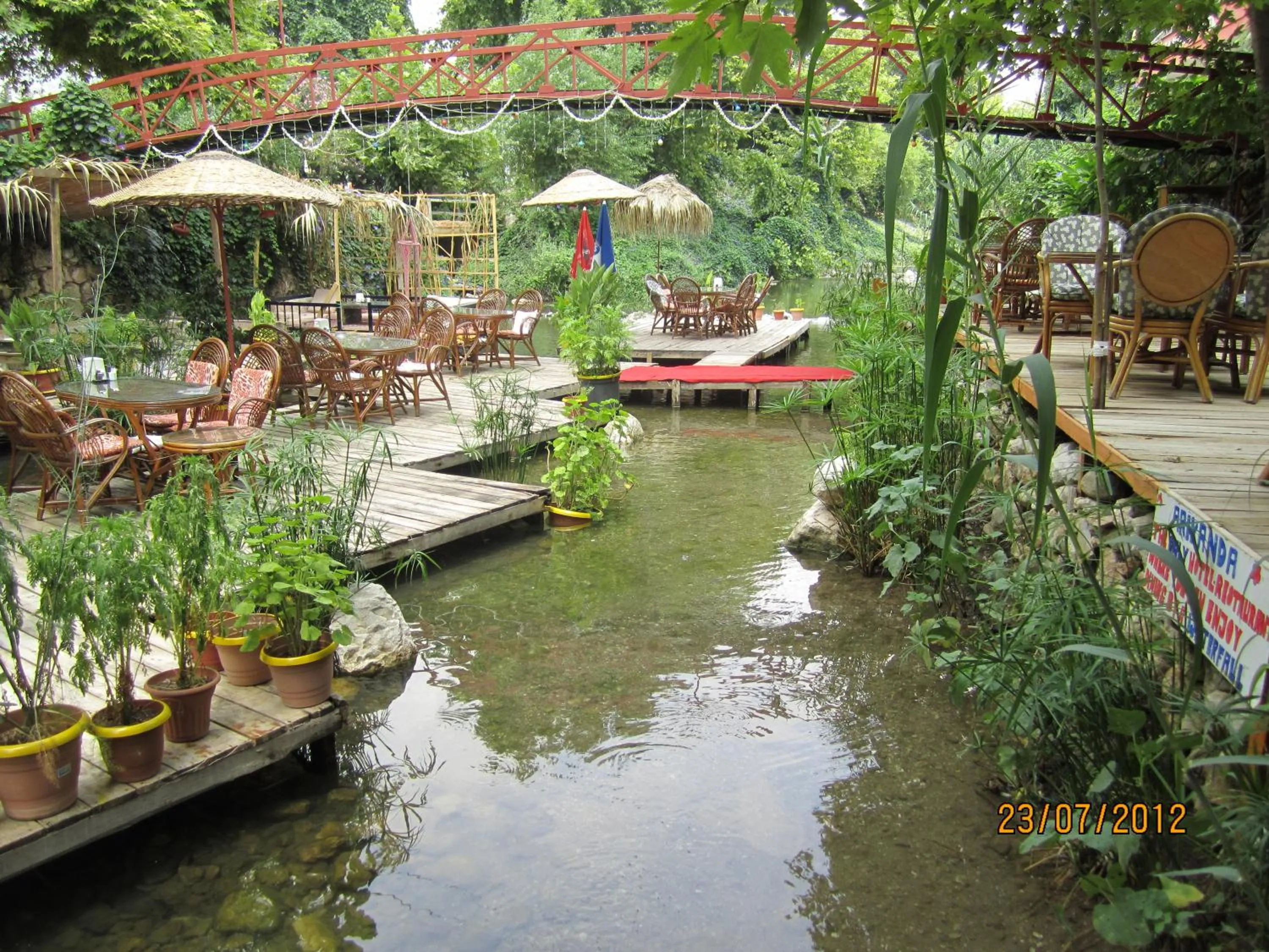 Restaurant/places to eat in Arikanda River Garden Hotel