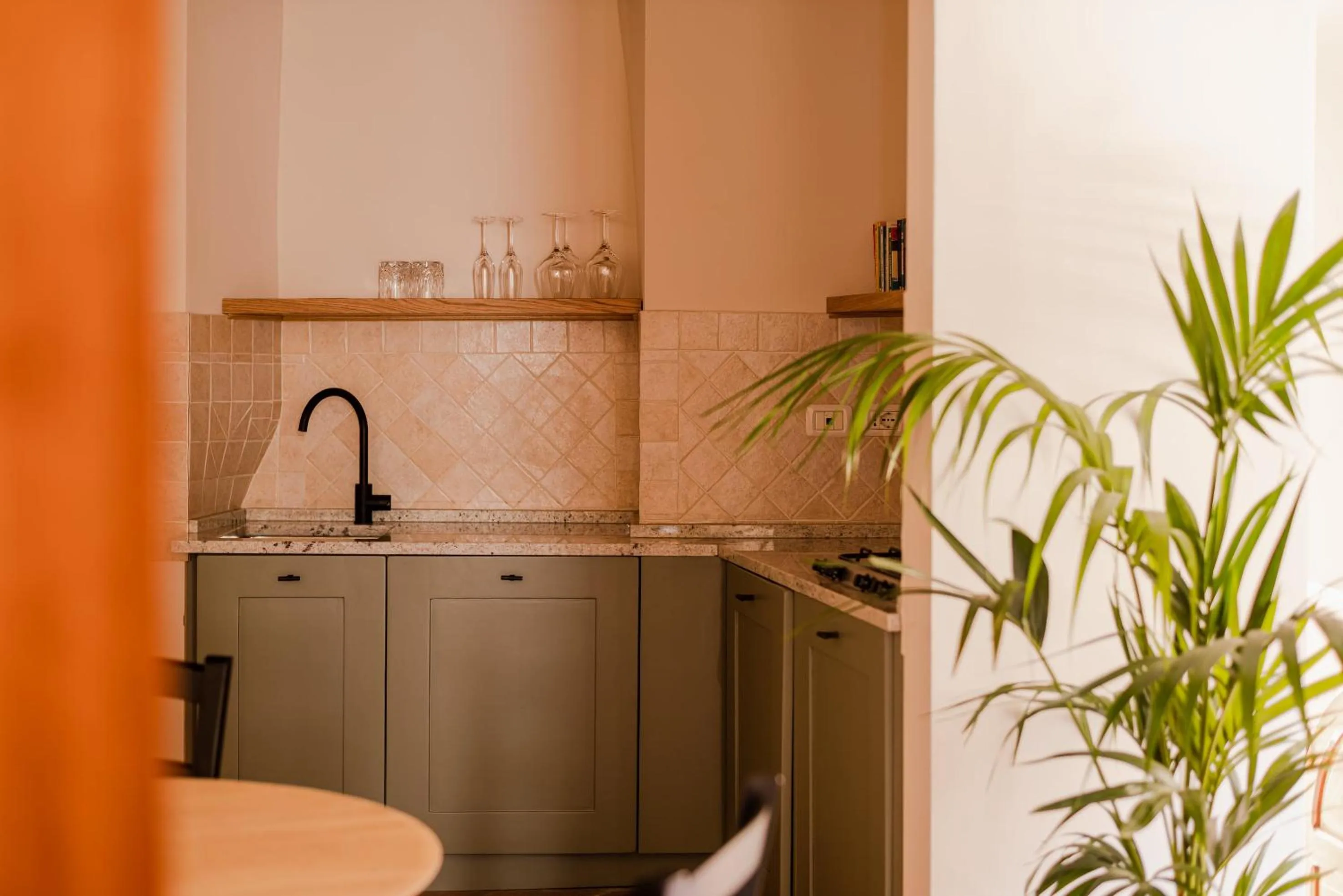 Kitchen or kitchenette in Aethos Saragano