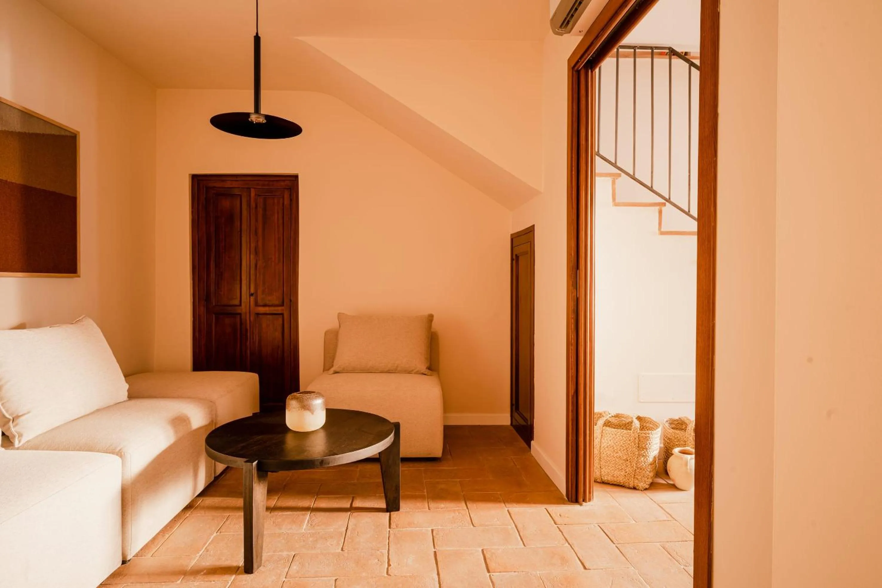 Property building in Aethos Saragano