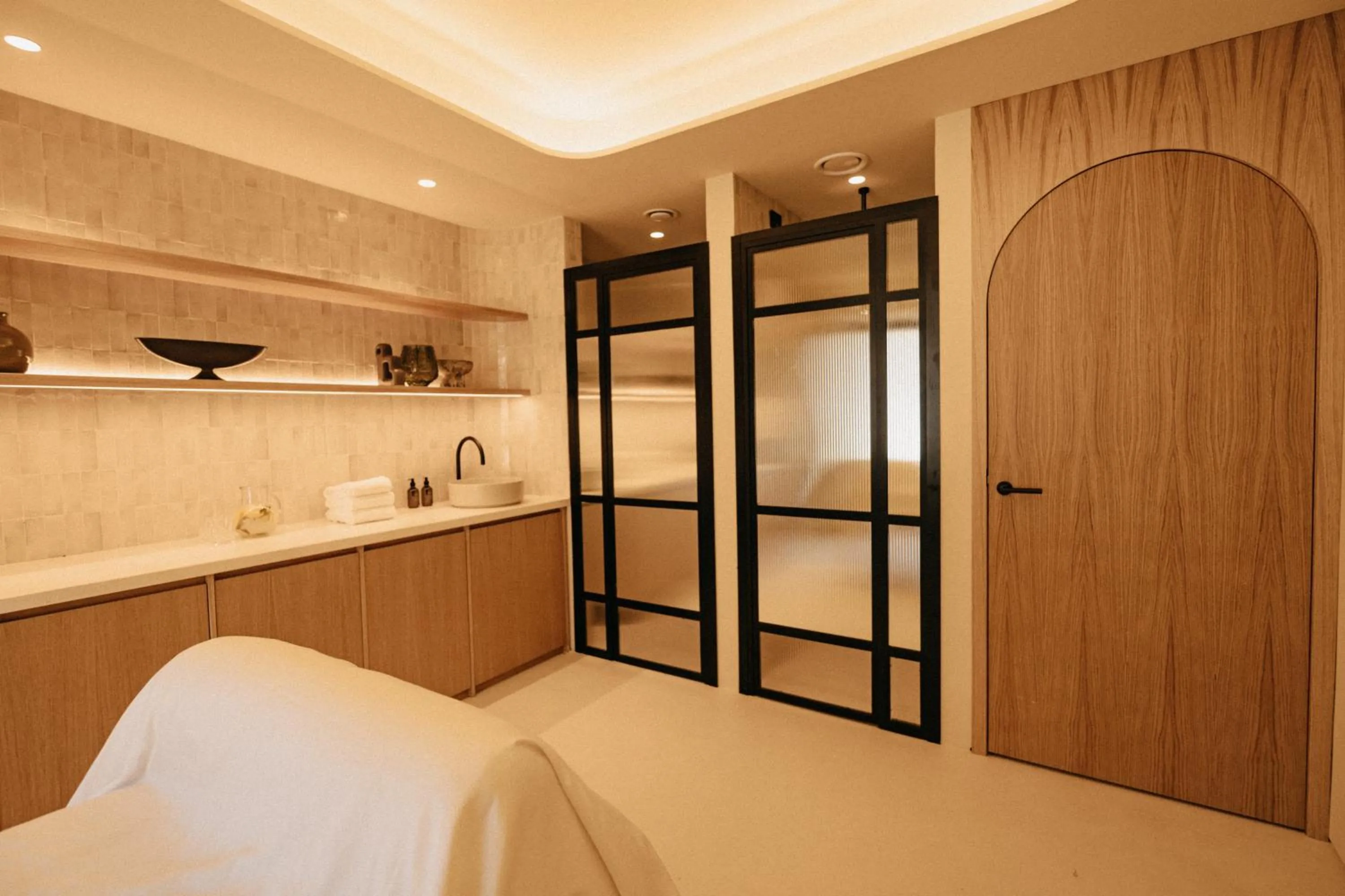 Spa and wellness centre/facilities, Bed in Aethos Saragano