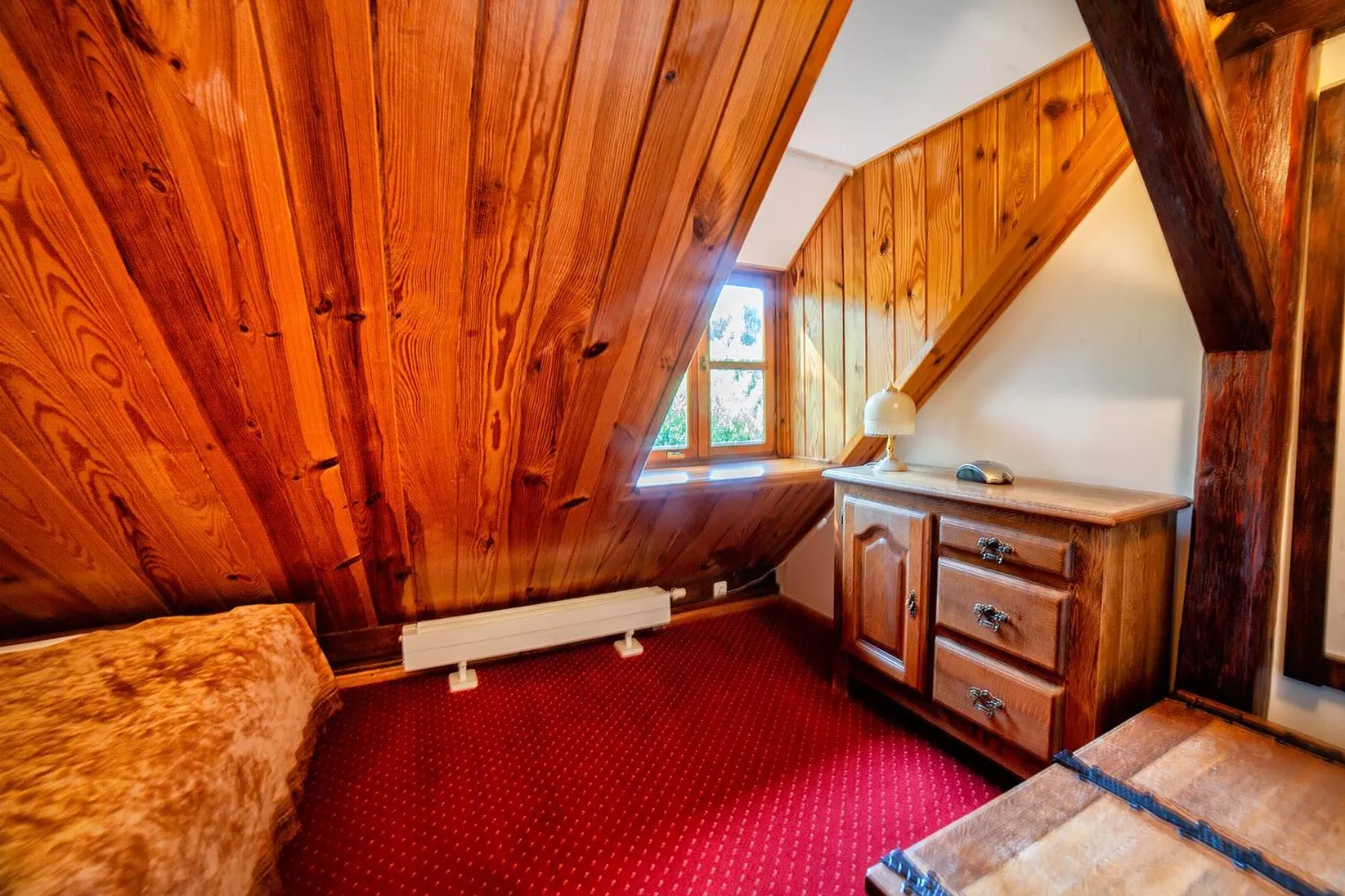 Bed in Hotel Dworek Wapionka