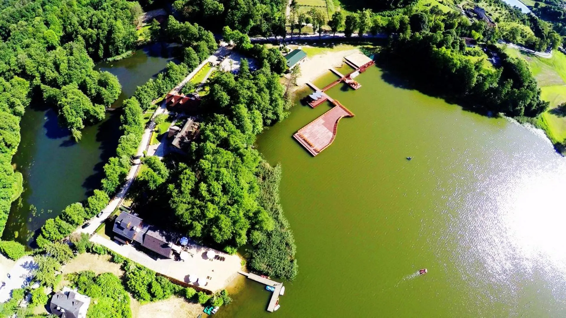 Windsurfing in Hotel Dworek Wapionka