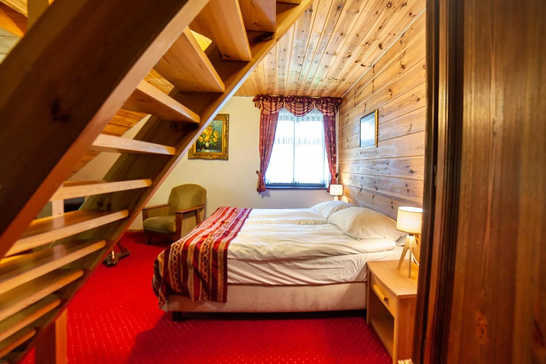 Bed in Hotel Dworek Wapionka