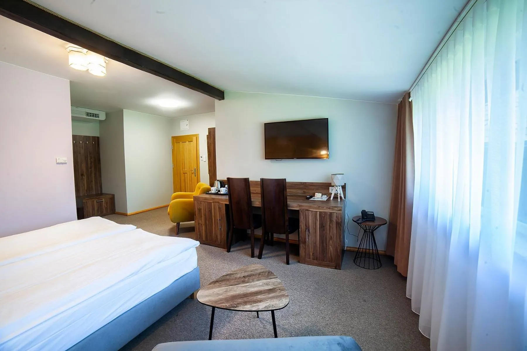 Bed in Hotel Dworek Wapionka