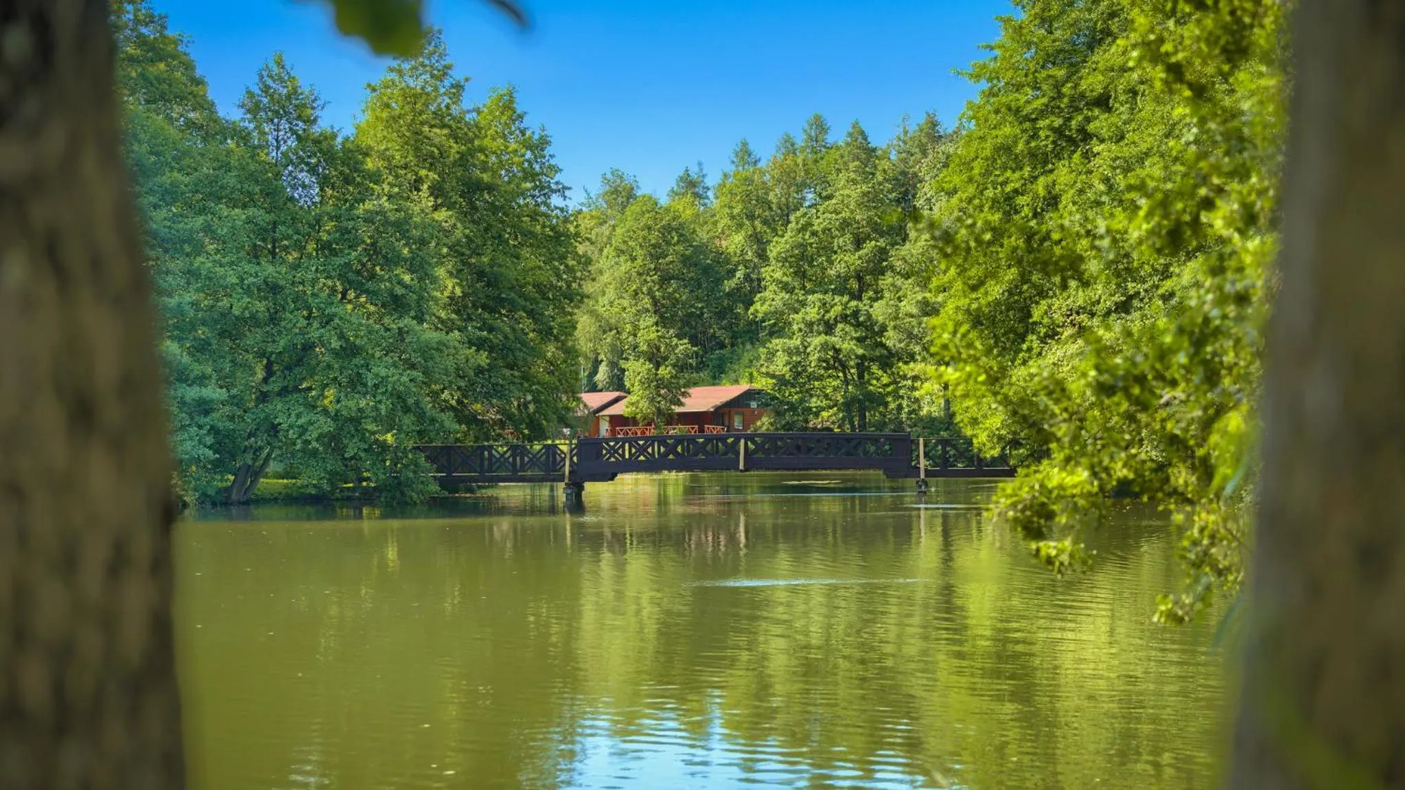 Property building in Hotel Dworek Wapionka