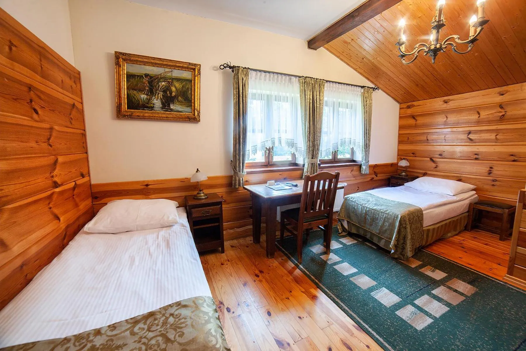 Photo of the whole room, Bed in Hotel Dworek Wapionka