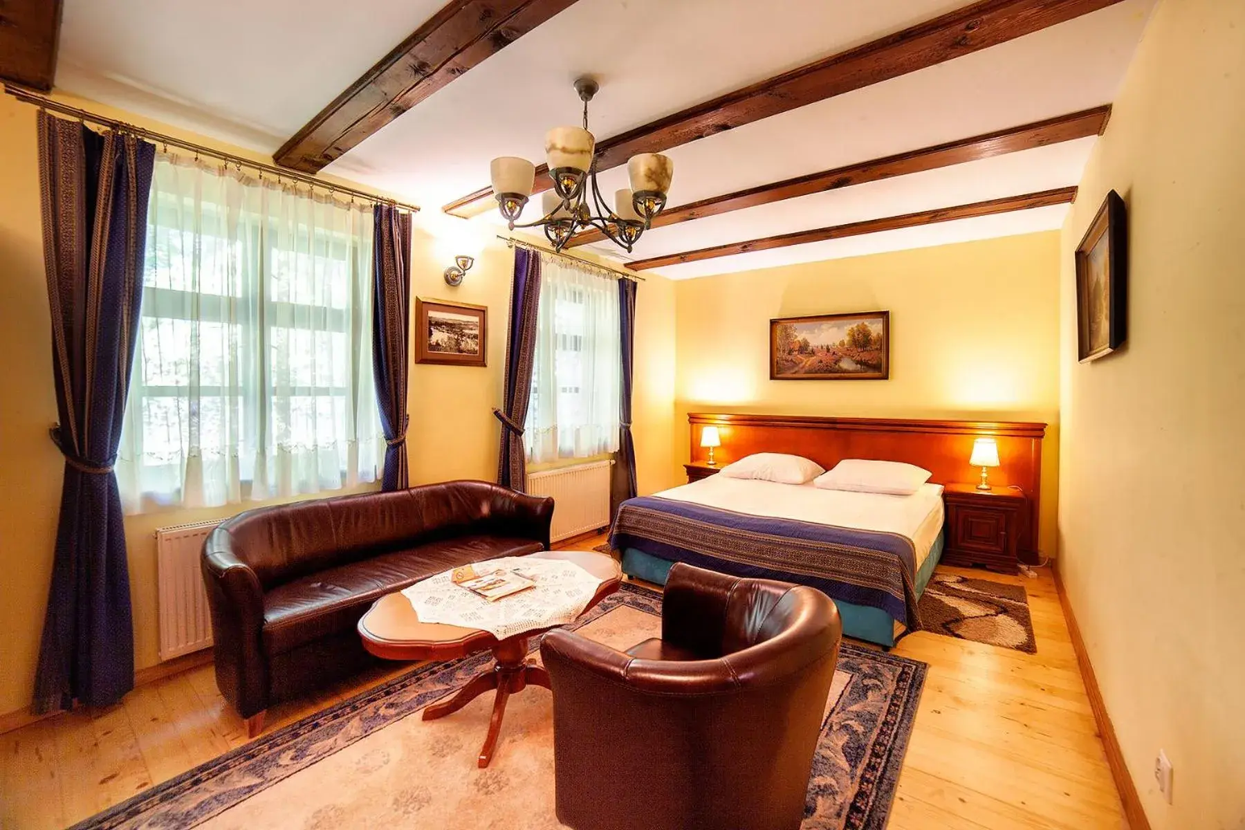 Standard Plus in Hotel Dworek Wapionka Standard Plus in Hotel Dworek Wapionka