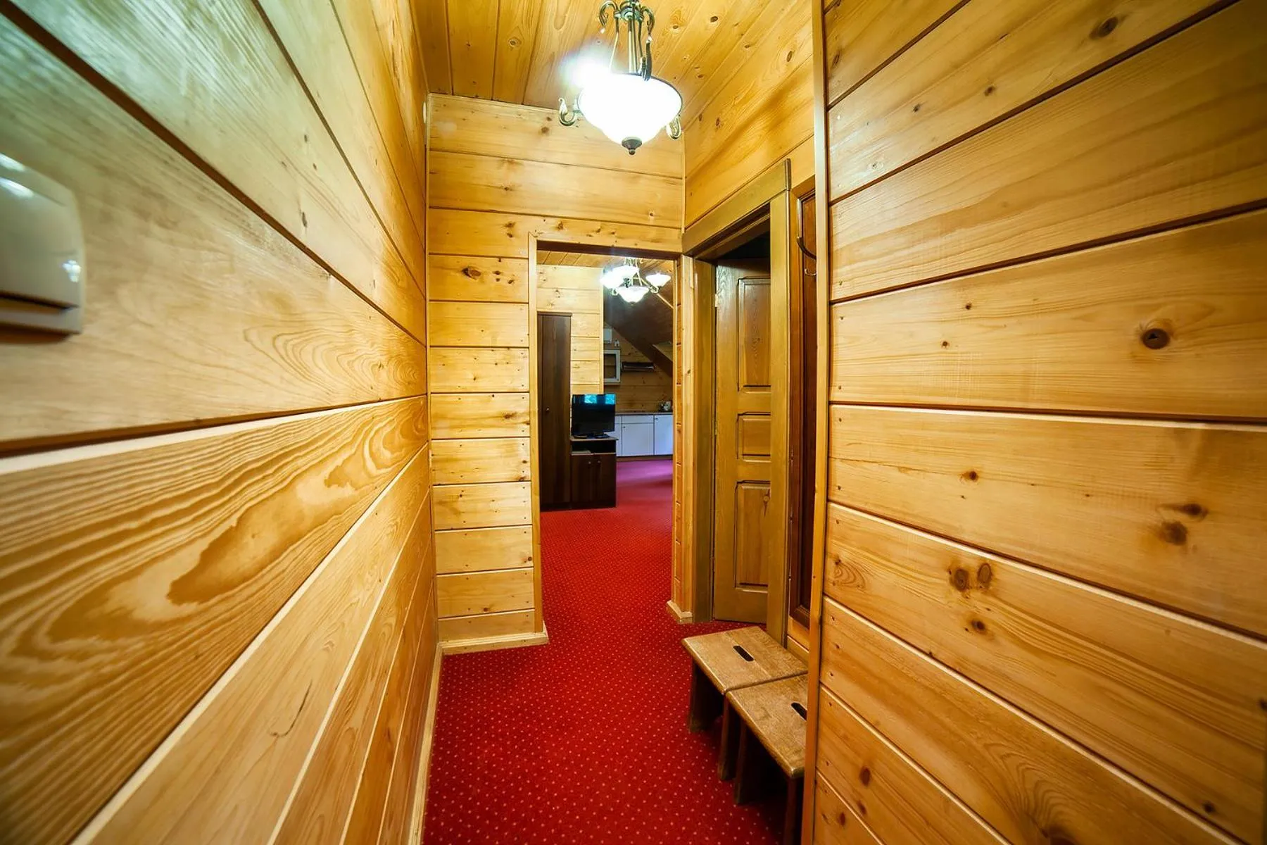 Photo of the whole room in Hotel Dworek Wapionka