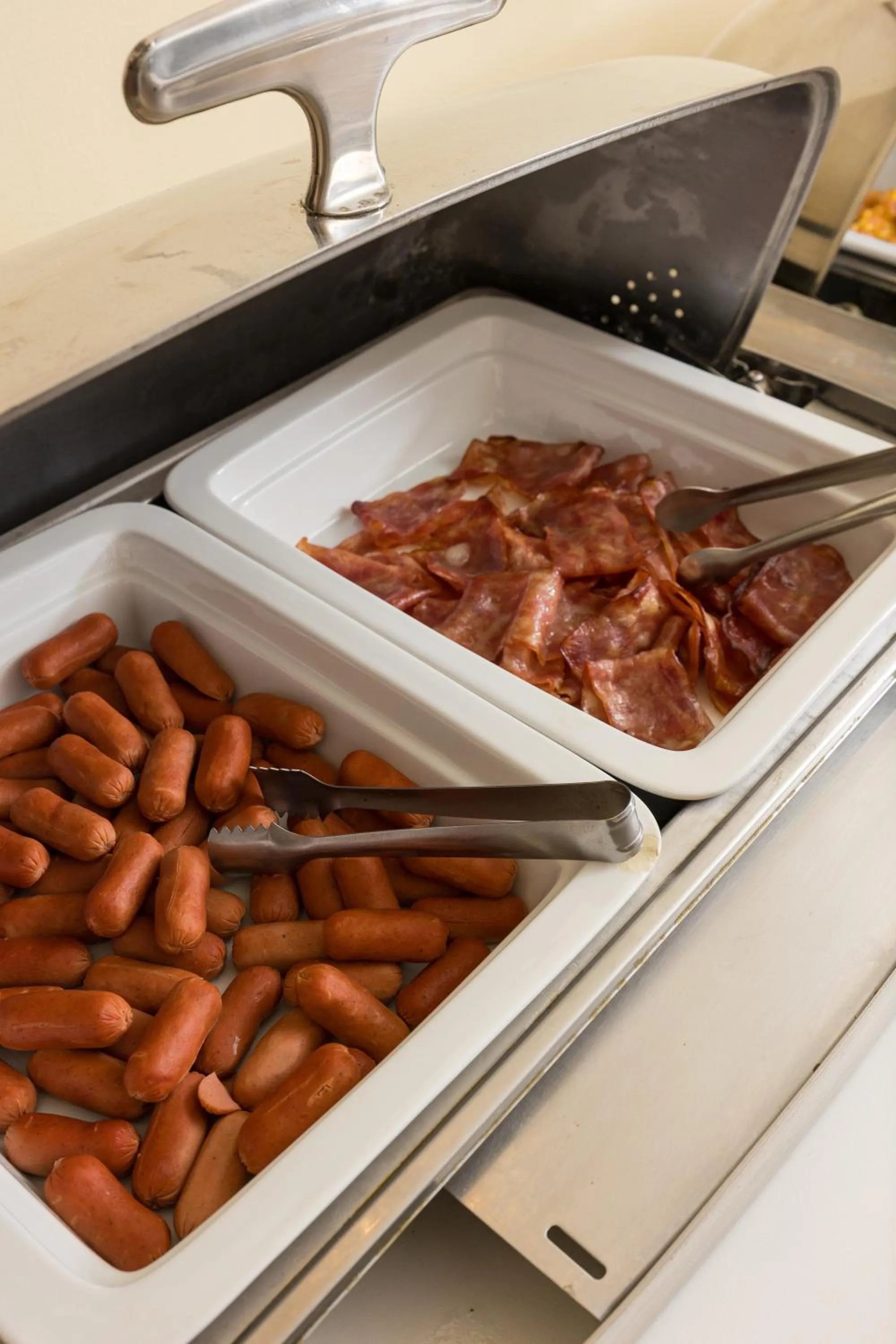 Anemolia Resort and Spa