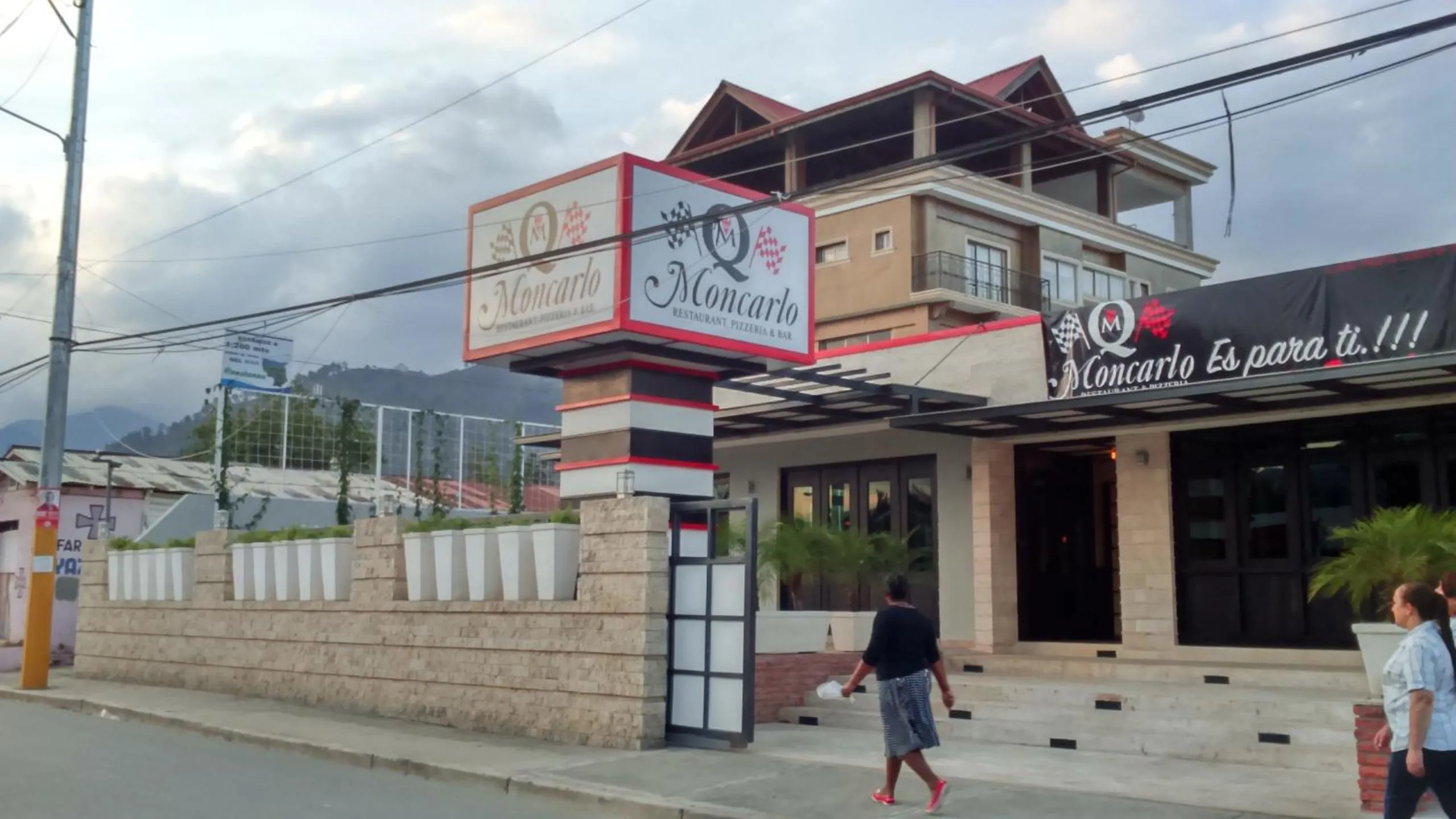 Nearby landmark in MON Hotel Boutique