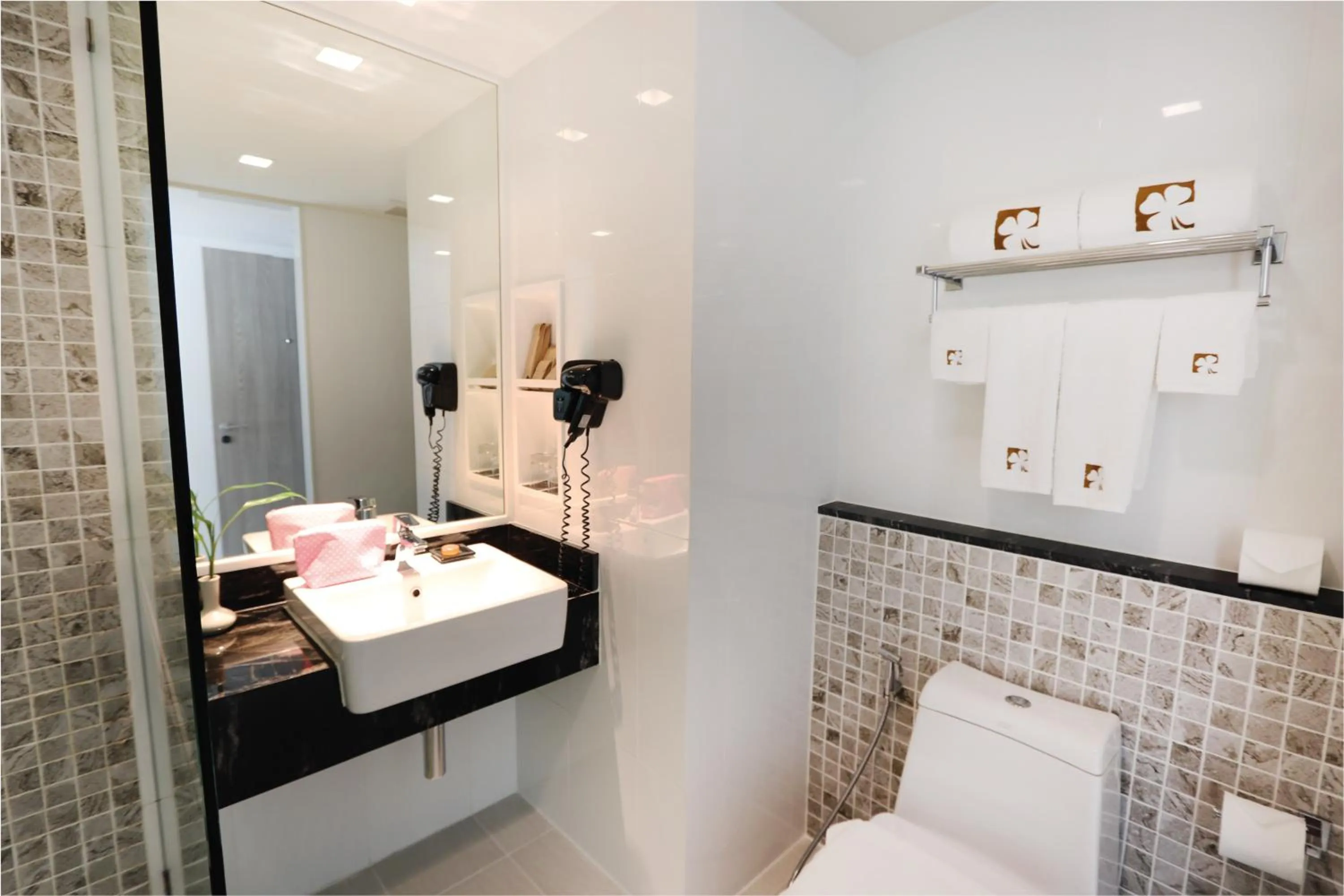 Toilet in Hotel Clover Patong Phuket - SHA Plus