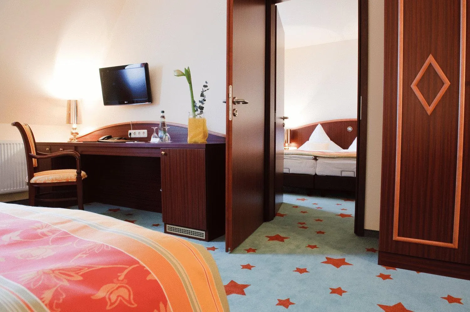 TV and multimedia, Bed in Stadthotel Stern