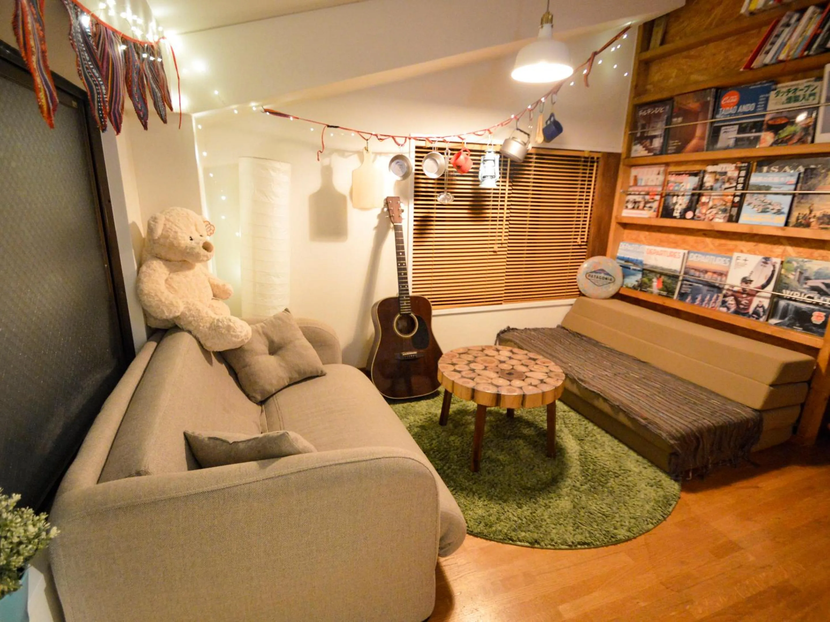 Living room in R Guest House