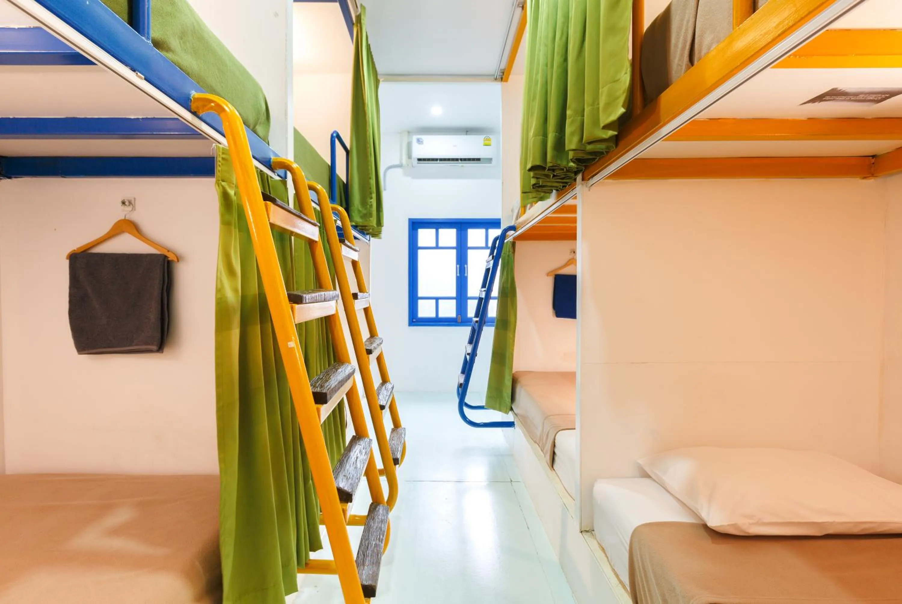 Bed in Aekkeko hostel