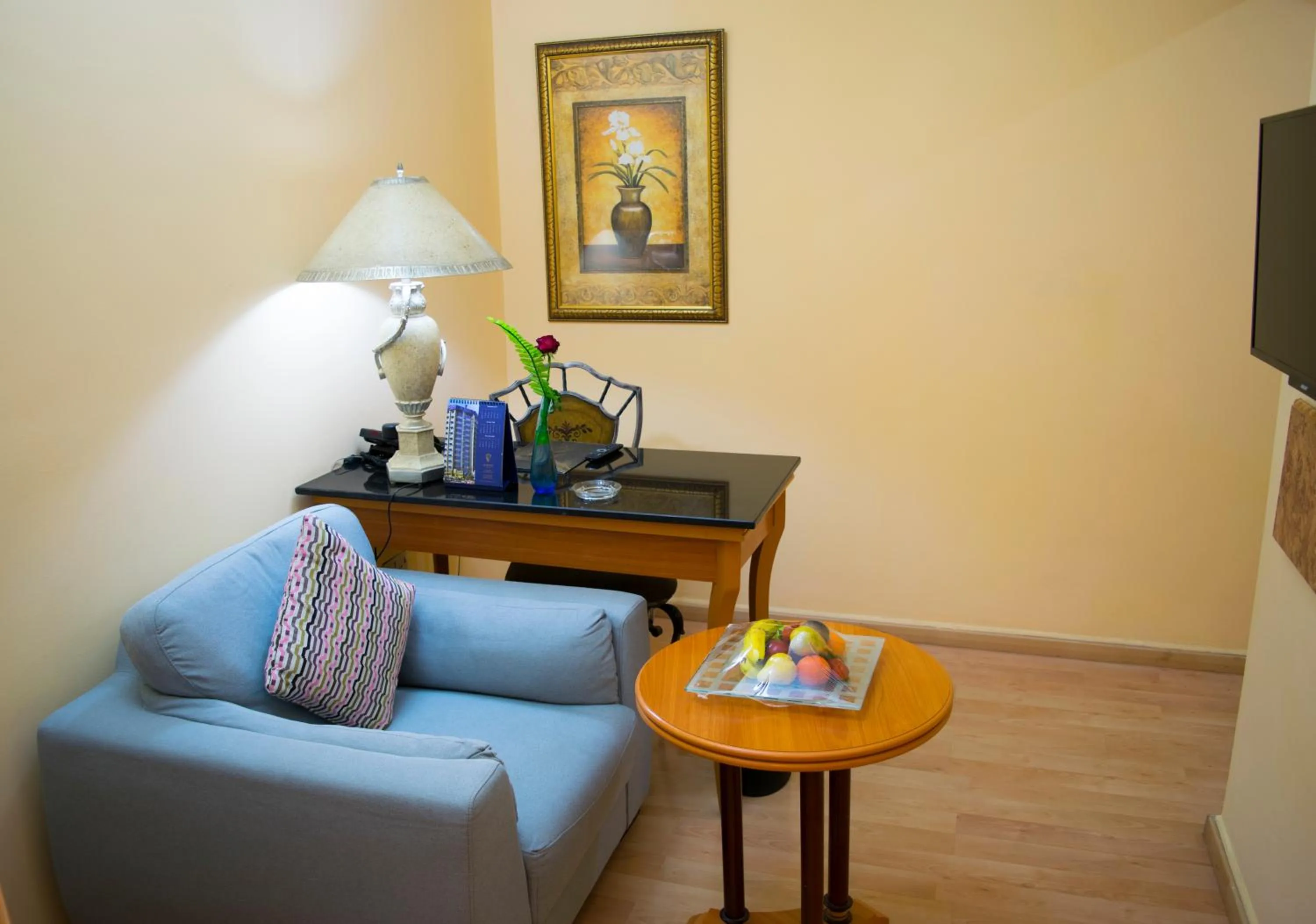 Seating area in The Royal Express Sharq