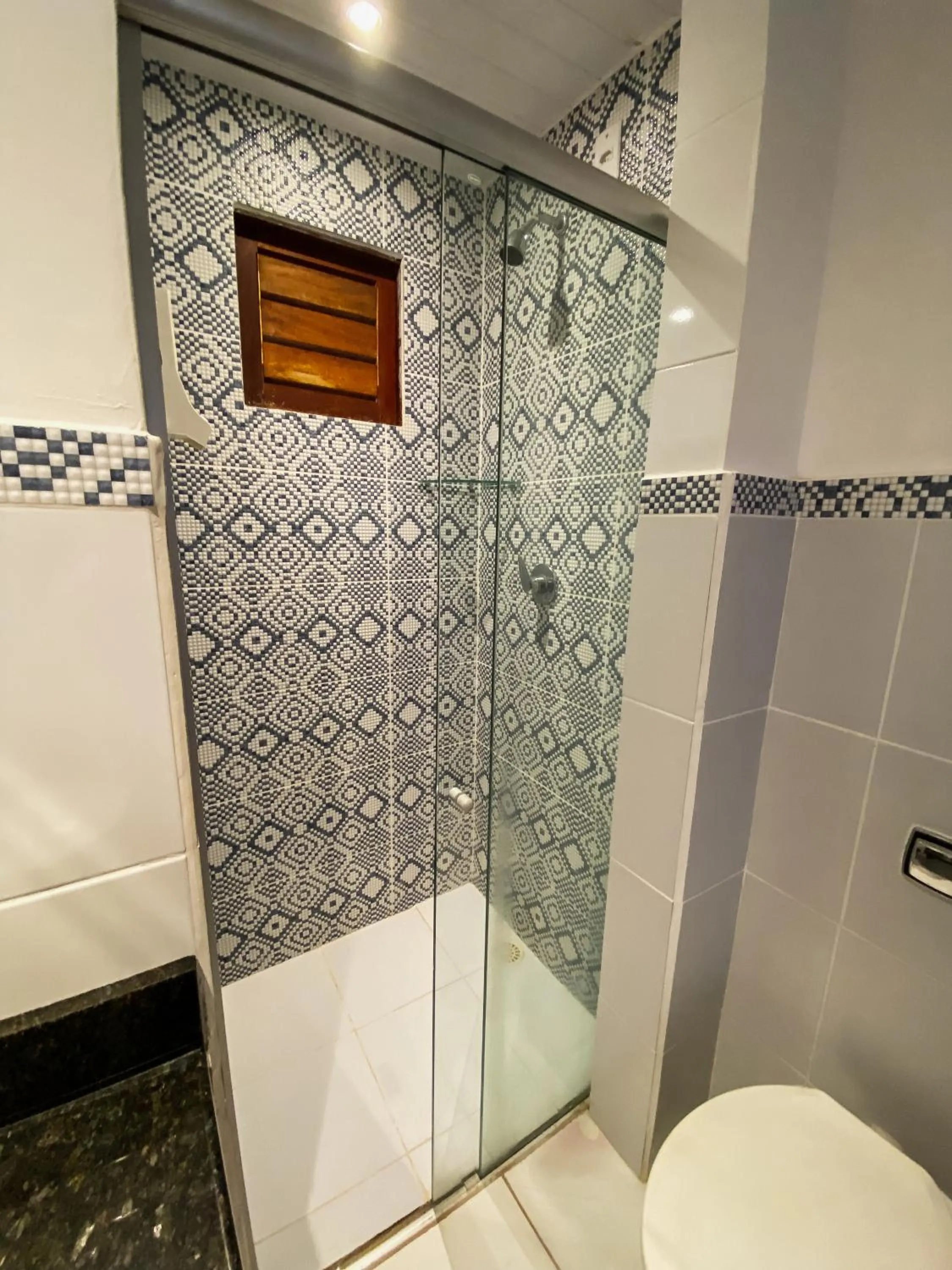 Shower in Catavento da Pipa