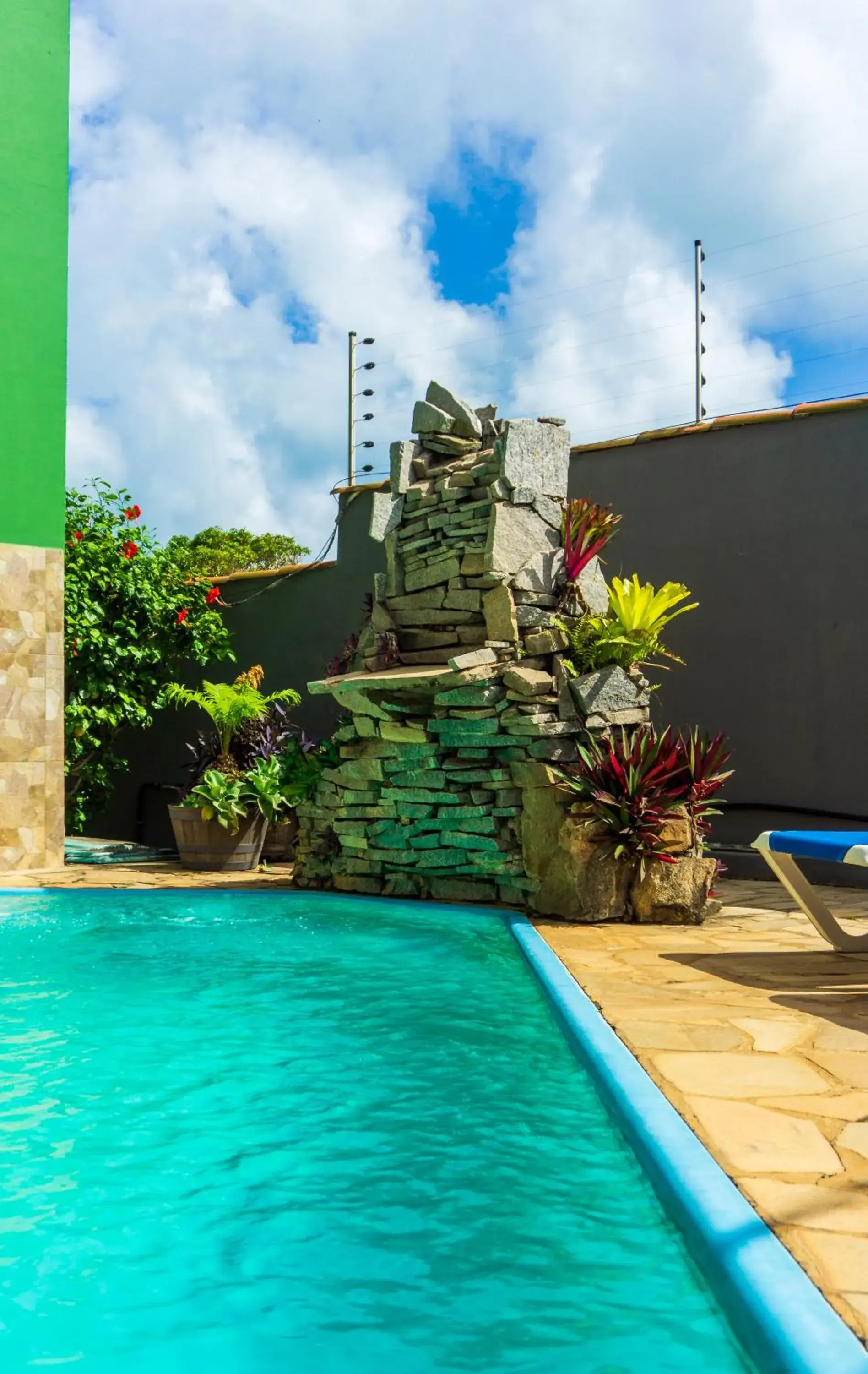 Single Bed in Female Dormitory Room in Catavento da Pipa Single Bed in Female Dormitory Room in Catavento da Pipa