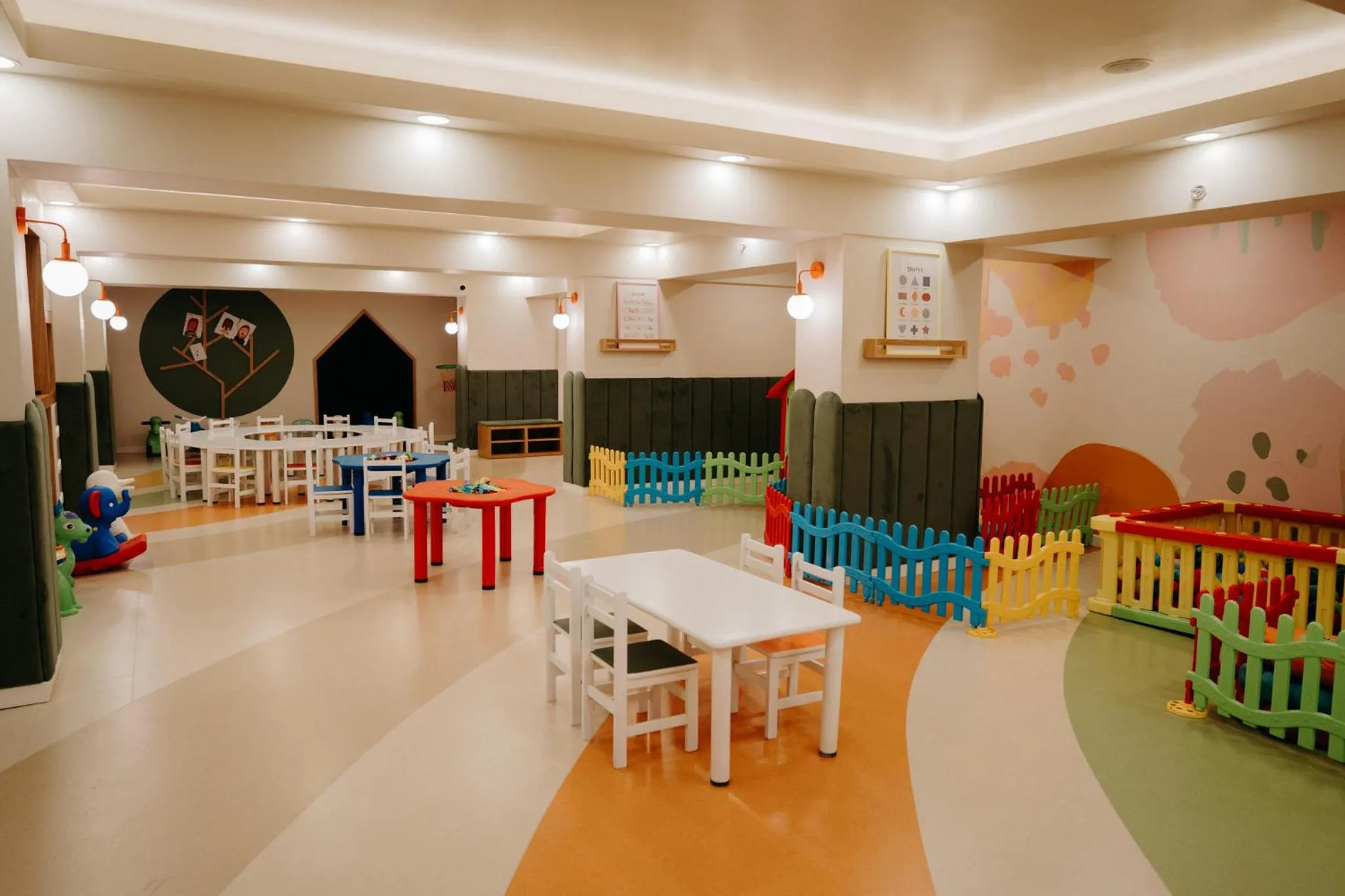 Children play ground in Mirada Del Lago