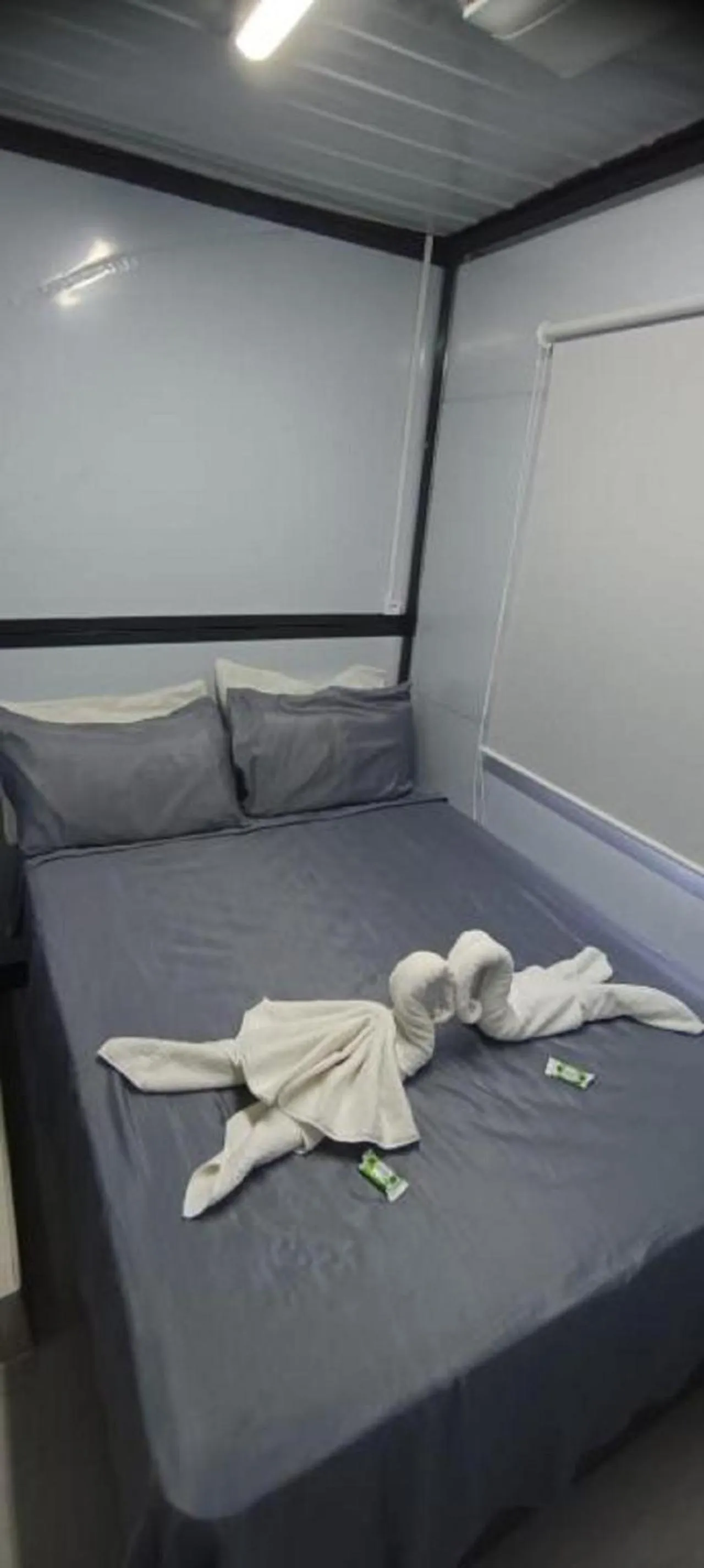 Property building, Bed in Pousada Jubaia