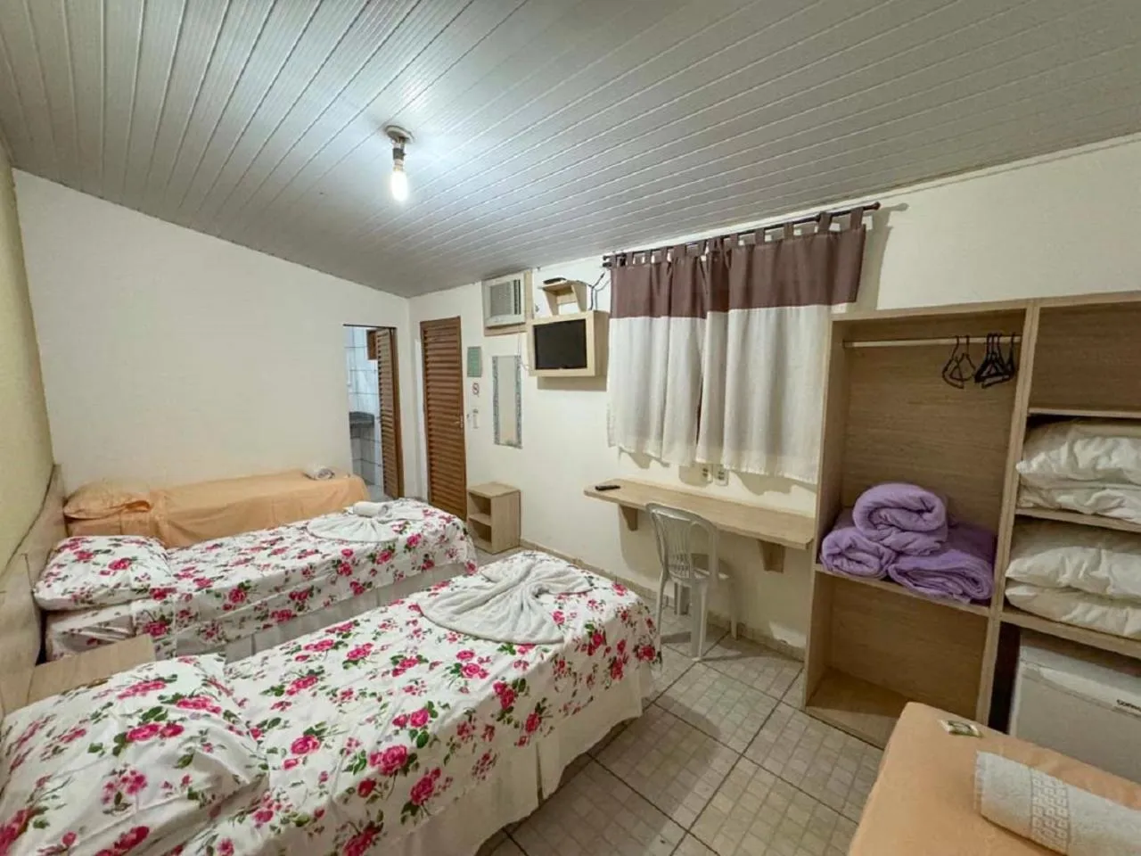 Bedroom, Bed in Pousada Jubaia