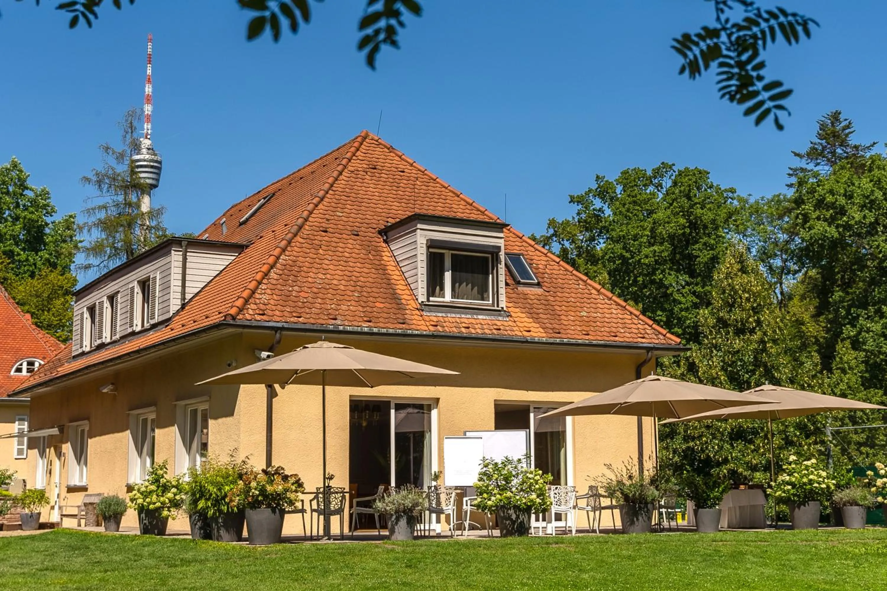 Property building in Waldhotel Stuttgart