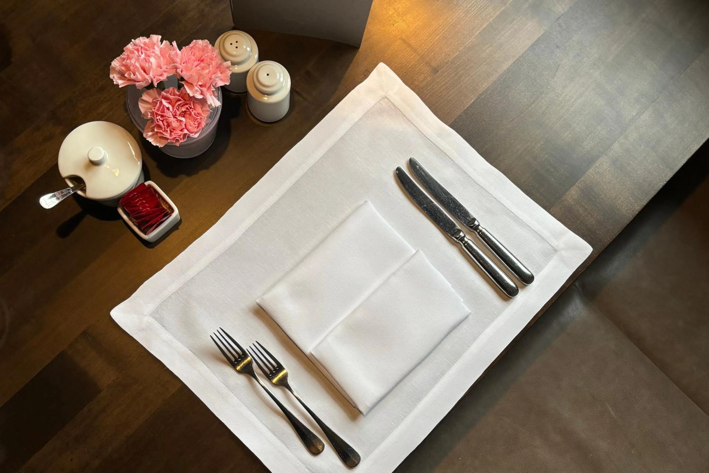 Restaurant/places to eat in Waldhotel Stuttgart