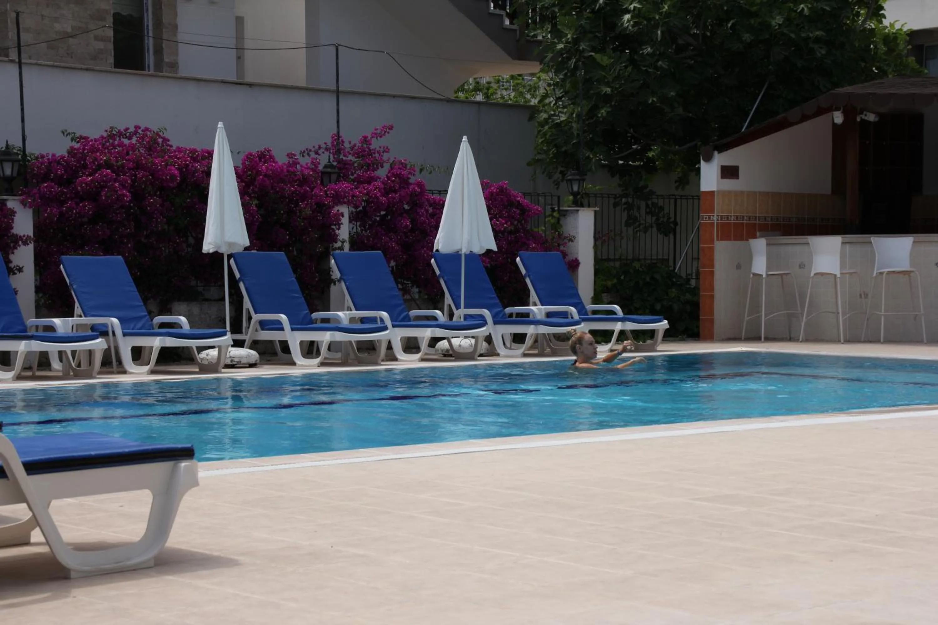 Summer in Minta Apart Hotel