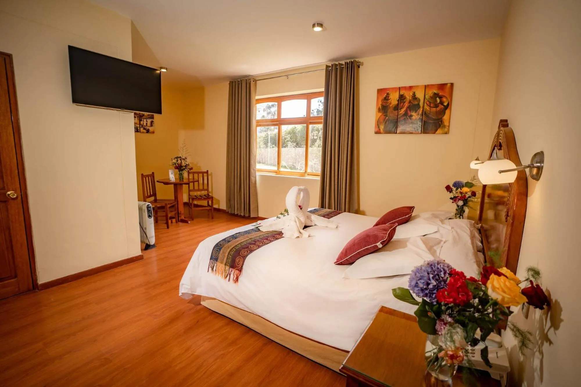 Bed in Hotel Agustos Urubamba