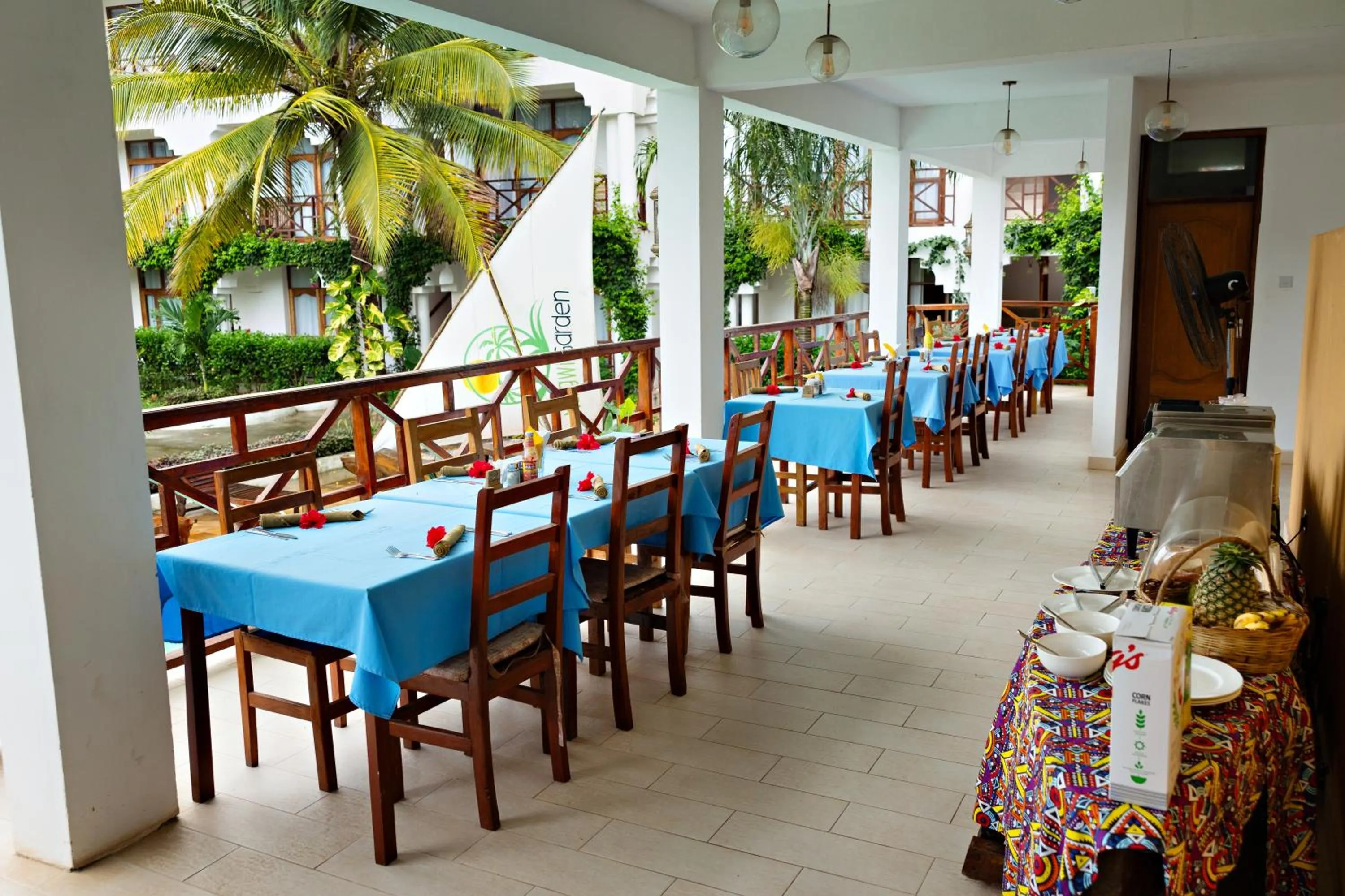 Restaurant/places to eat in Nungwi Garden Boutique Hotel