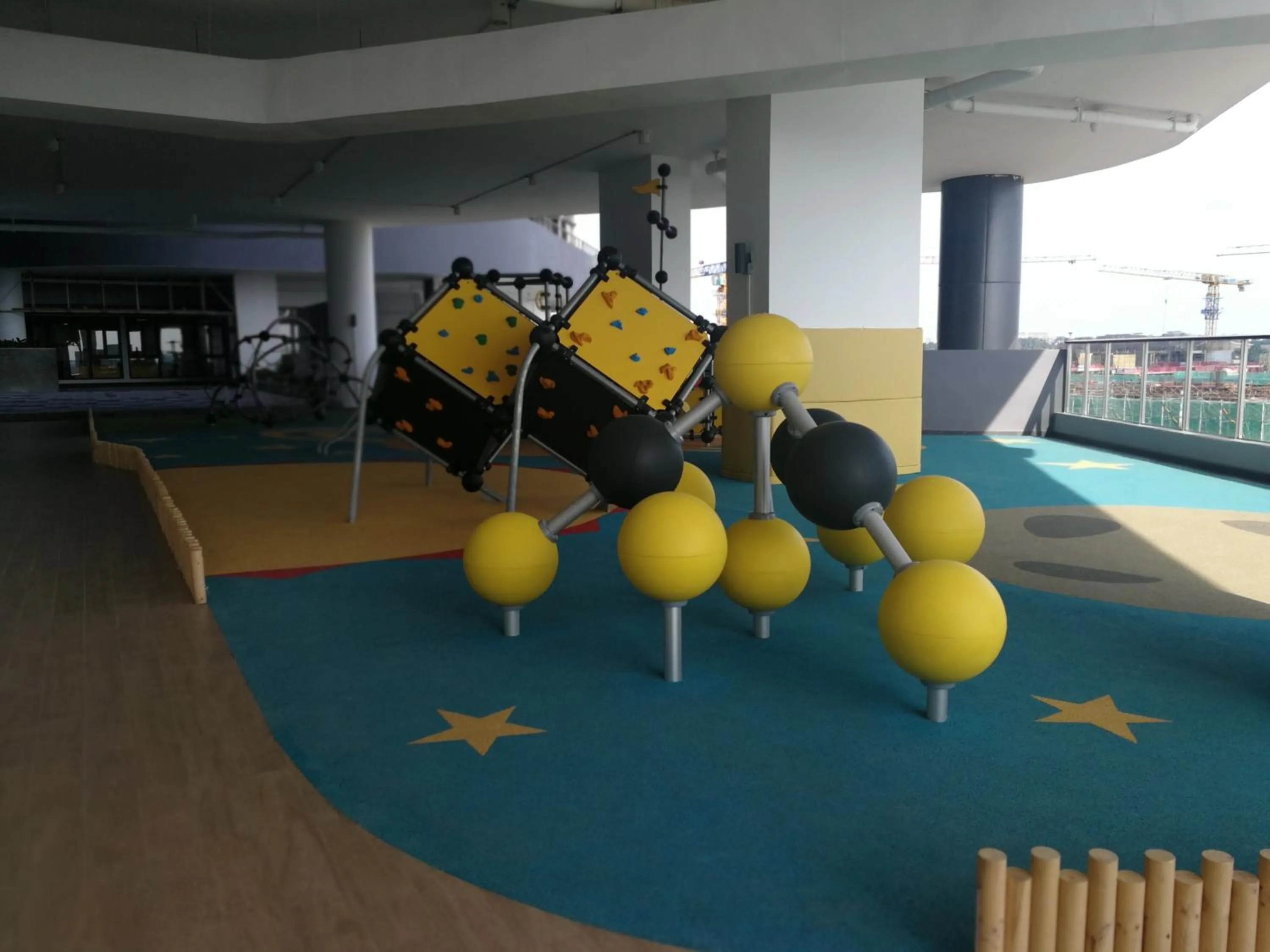 JB City CIQ-R&F Shopping Mall Apartment