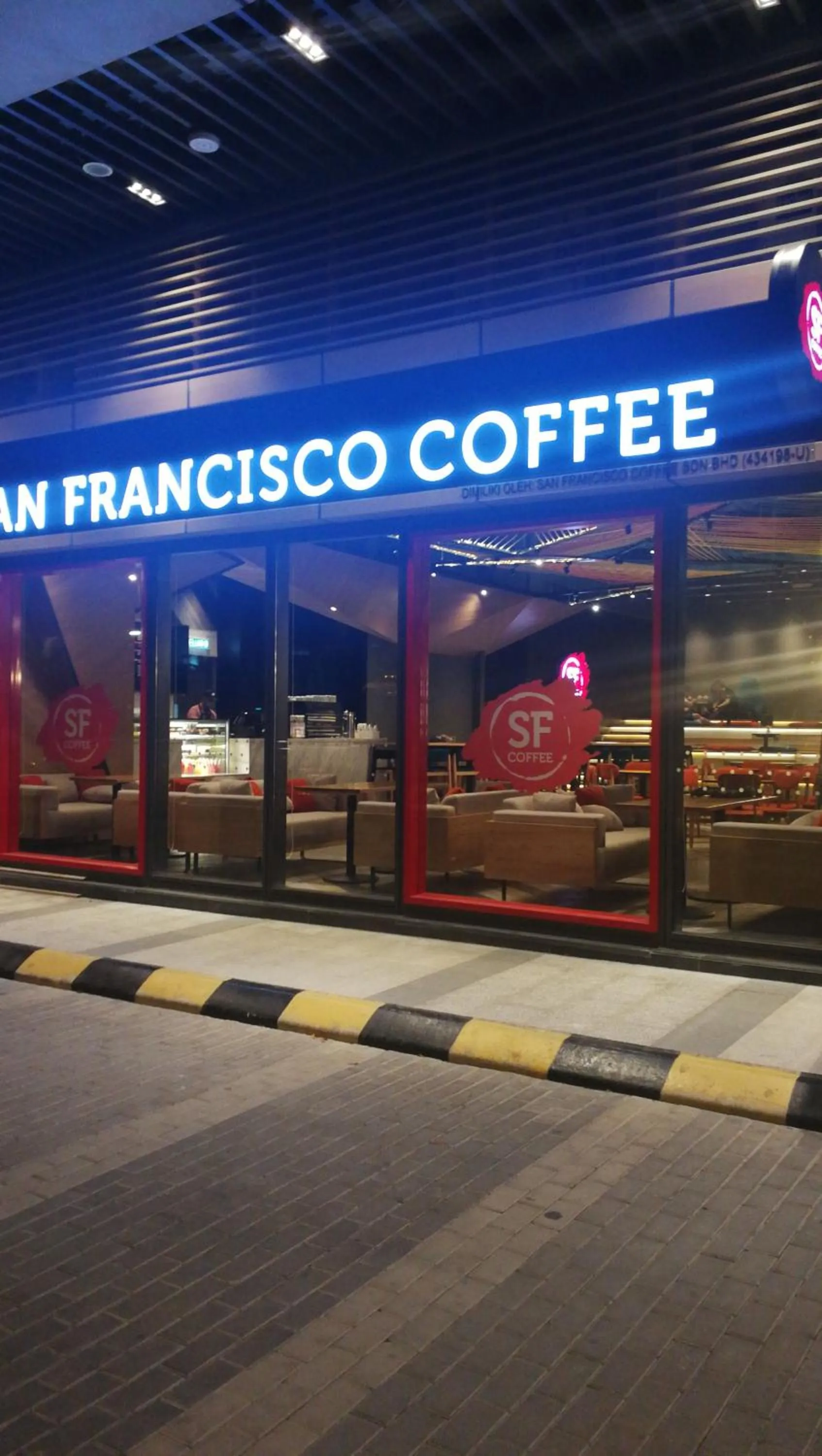 JB City CIQ-R&F Shopping Mall Apartment