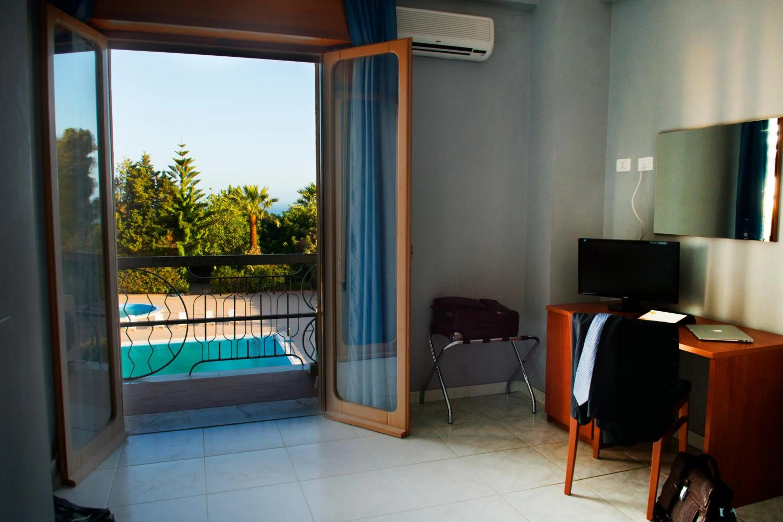 Decorative detail in Hotel Dei Pini