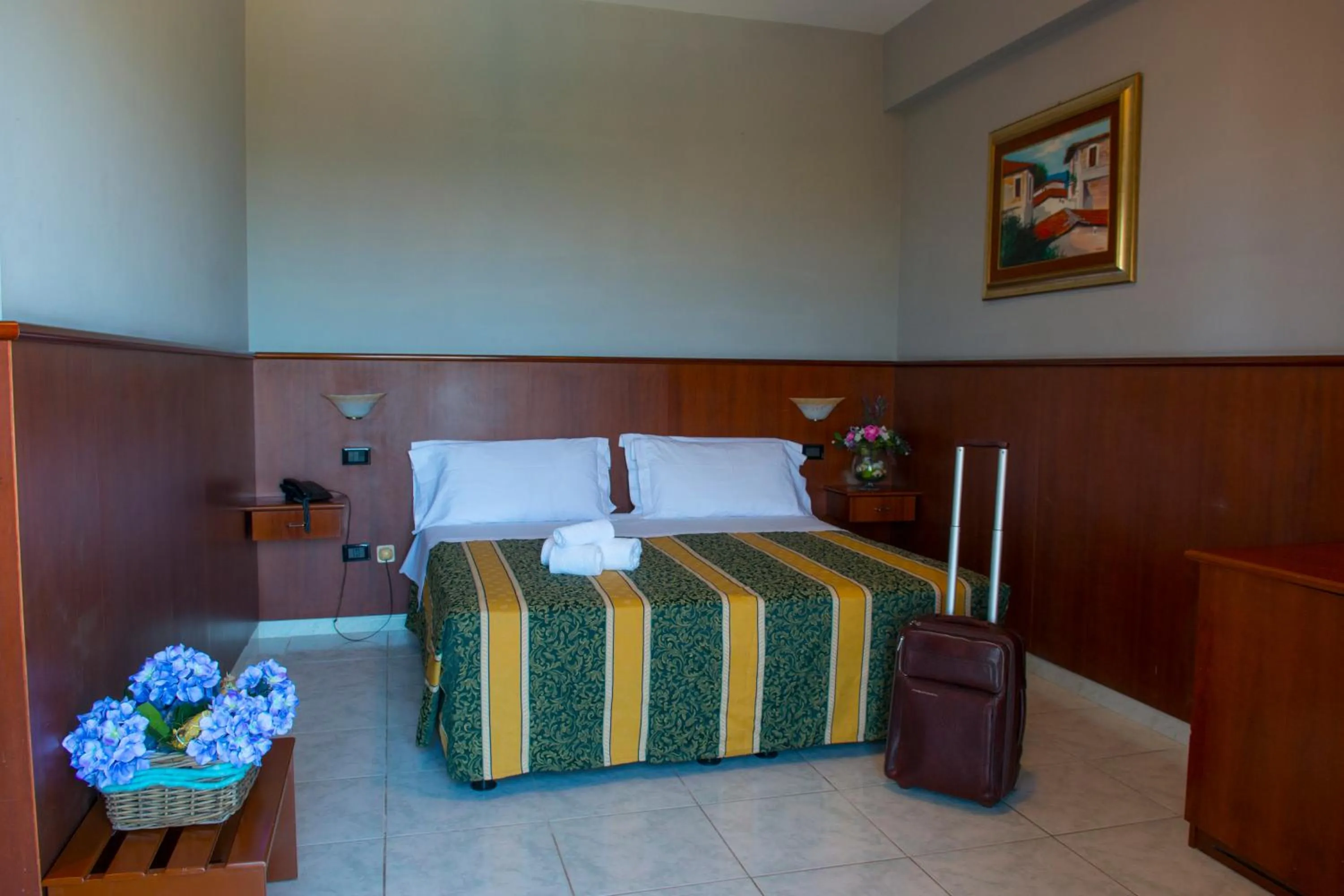 Photo of the whole room, Bed in Hotel Dei Pini