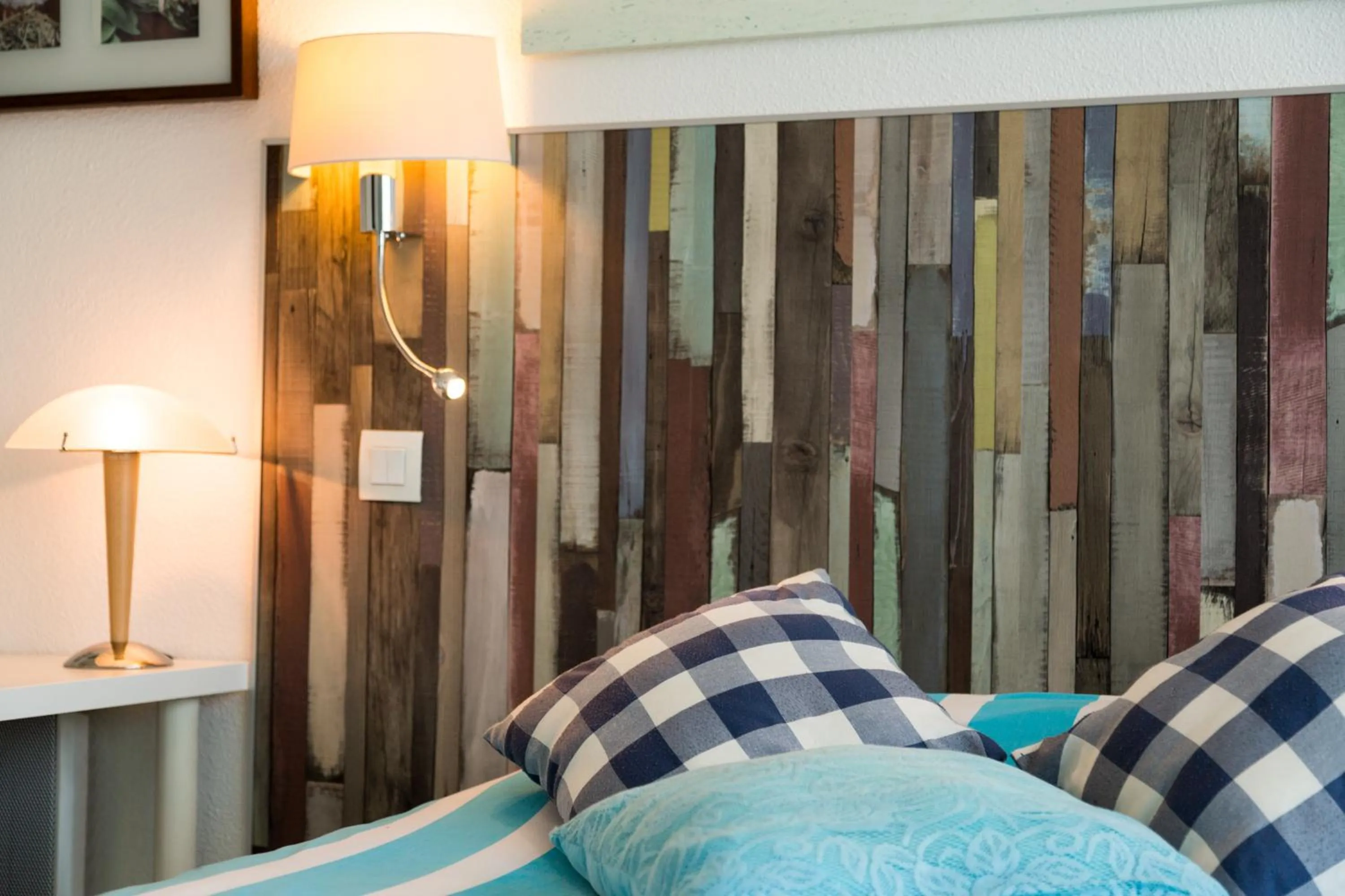 Bedroom, Bed in Logis Hôtel Corintel Bordeaux Est