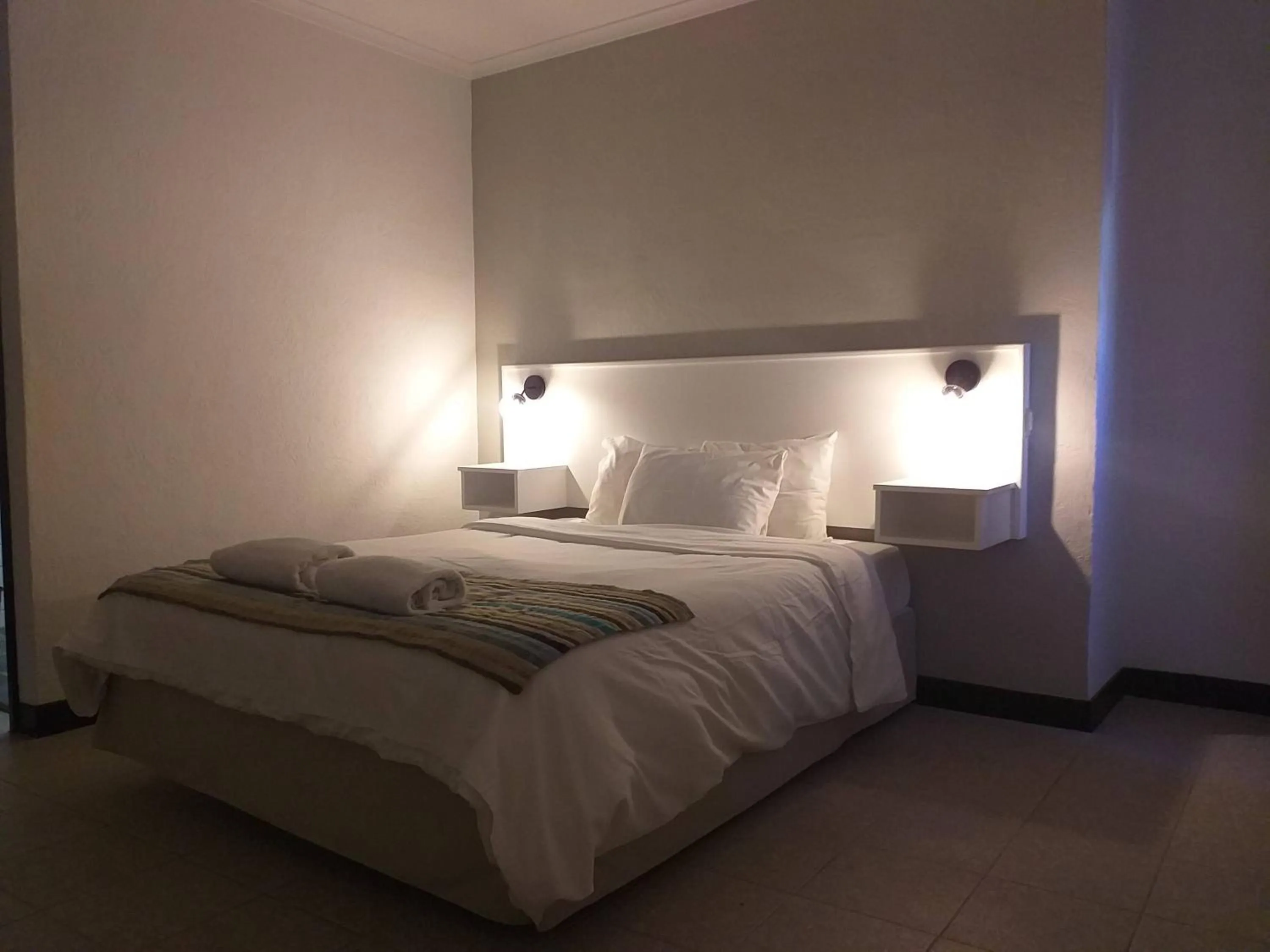 Bed in San Marco Hotel Curacao & Casino