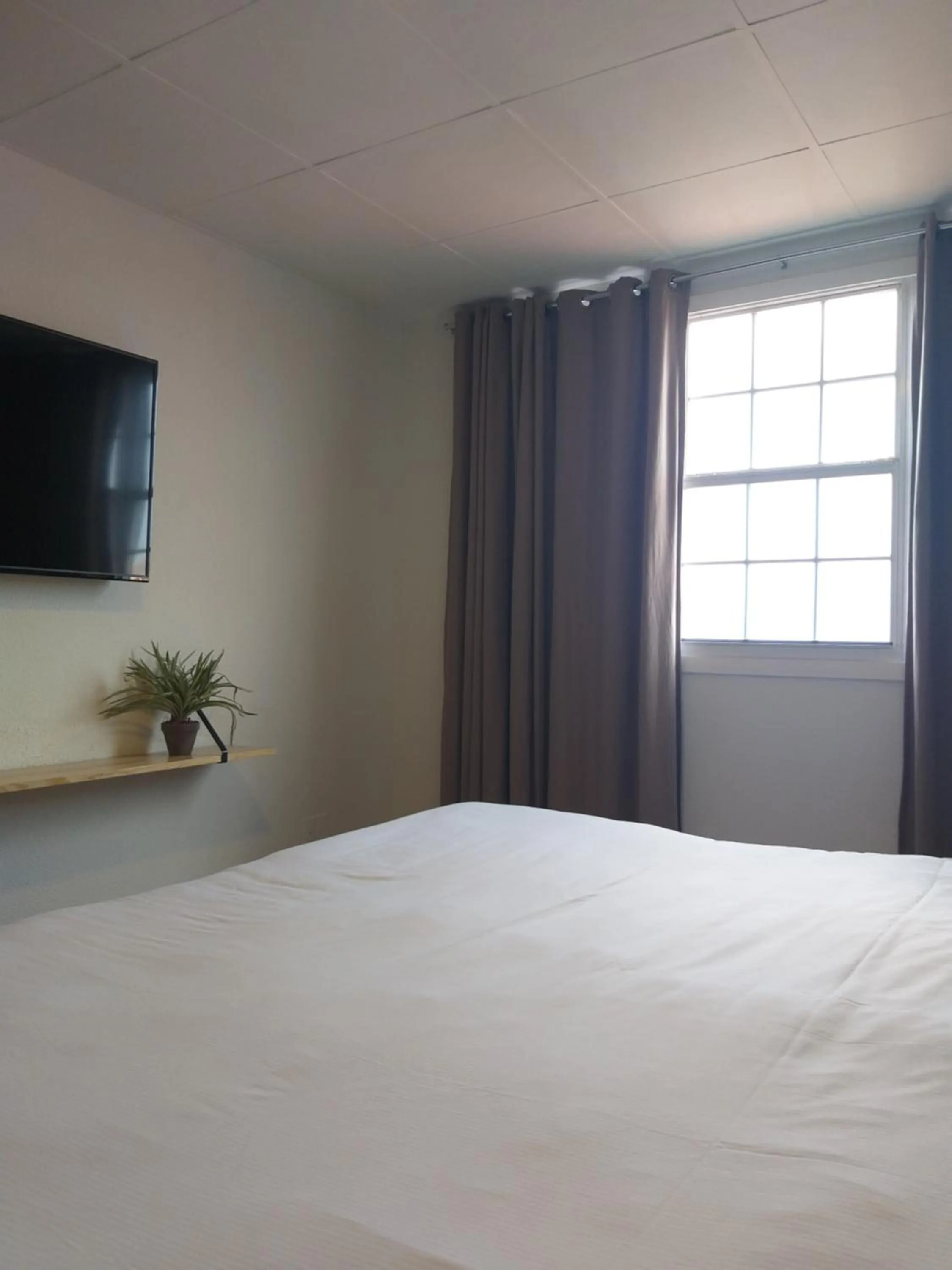 Bed in San Marco Hotel Curacao & Casino