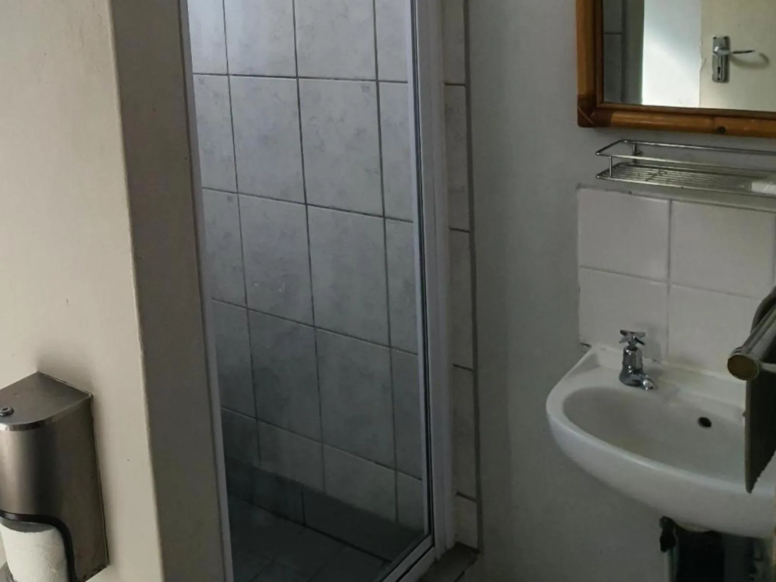 Bathroom in Riviera Hotel Durban